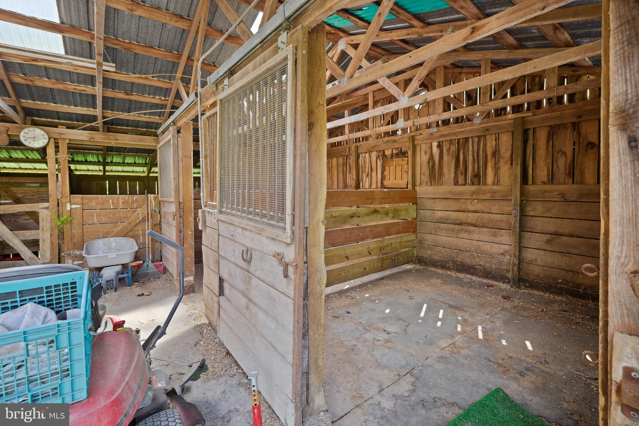 BLUE RIDGE FARMS - Farm