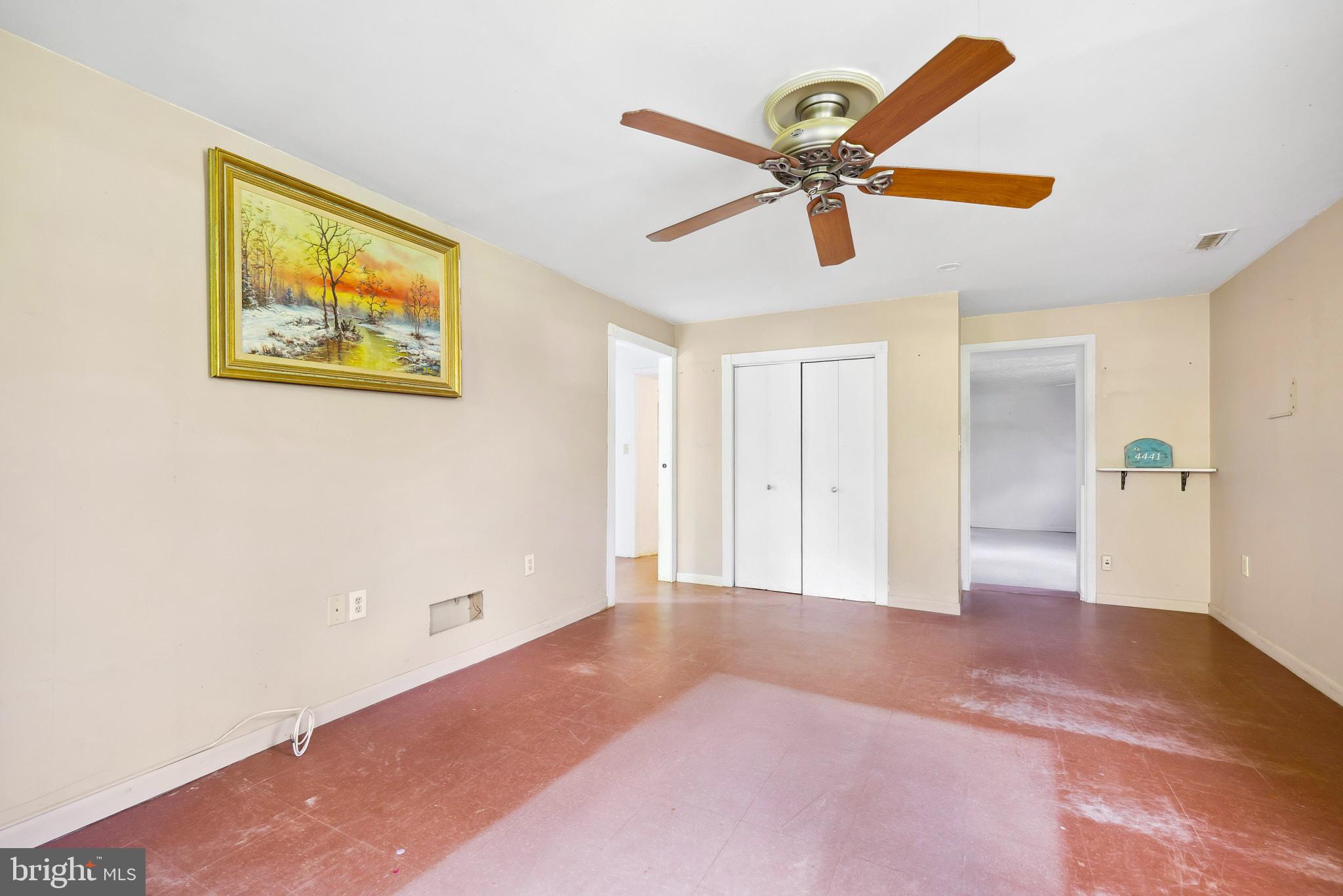 BLUE RIDGE FARMS - Farm