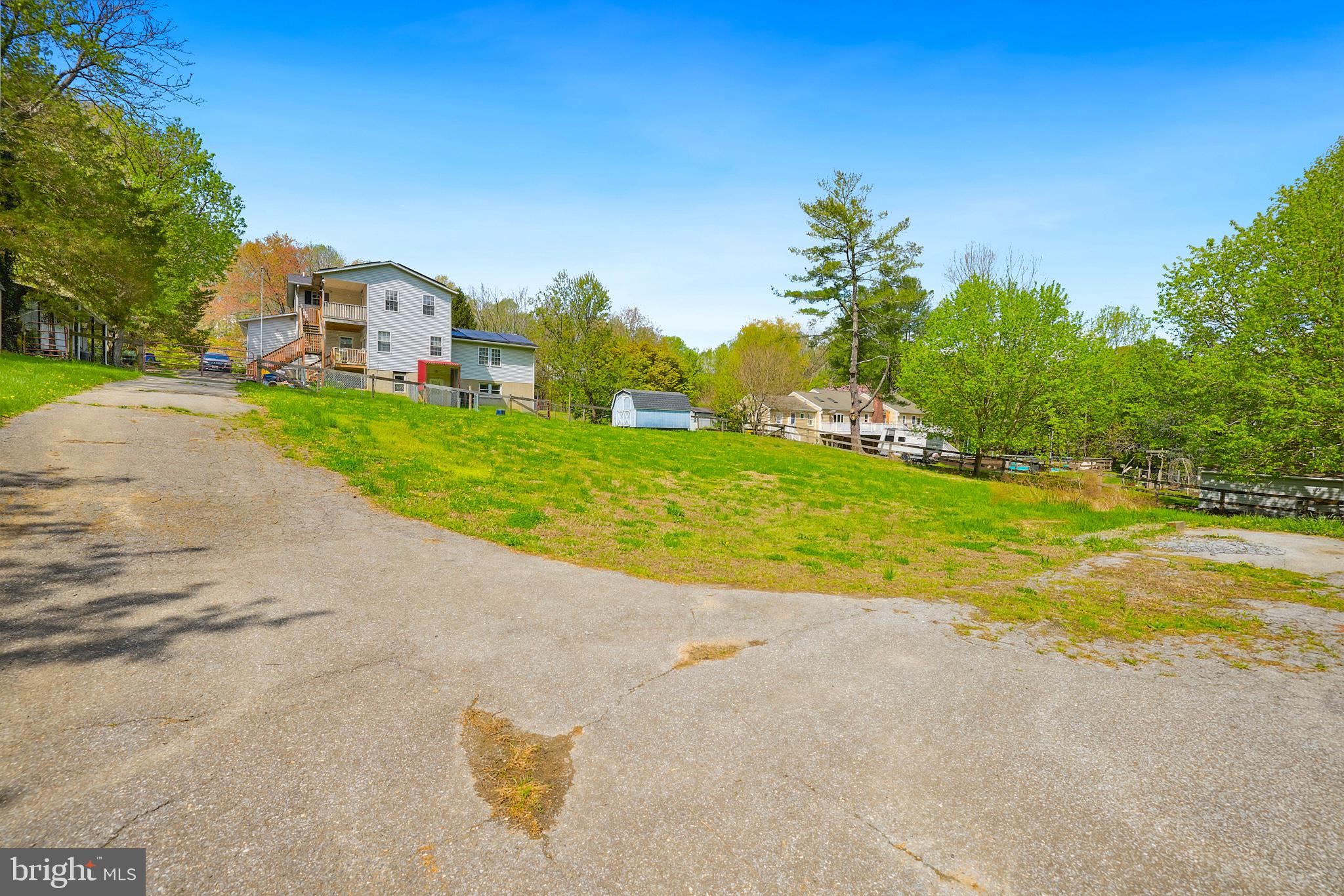 BLUE RIDGE FARMS - Farm