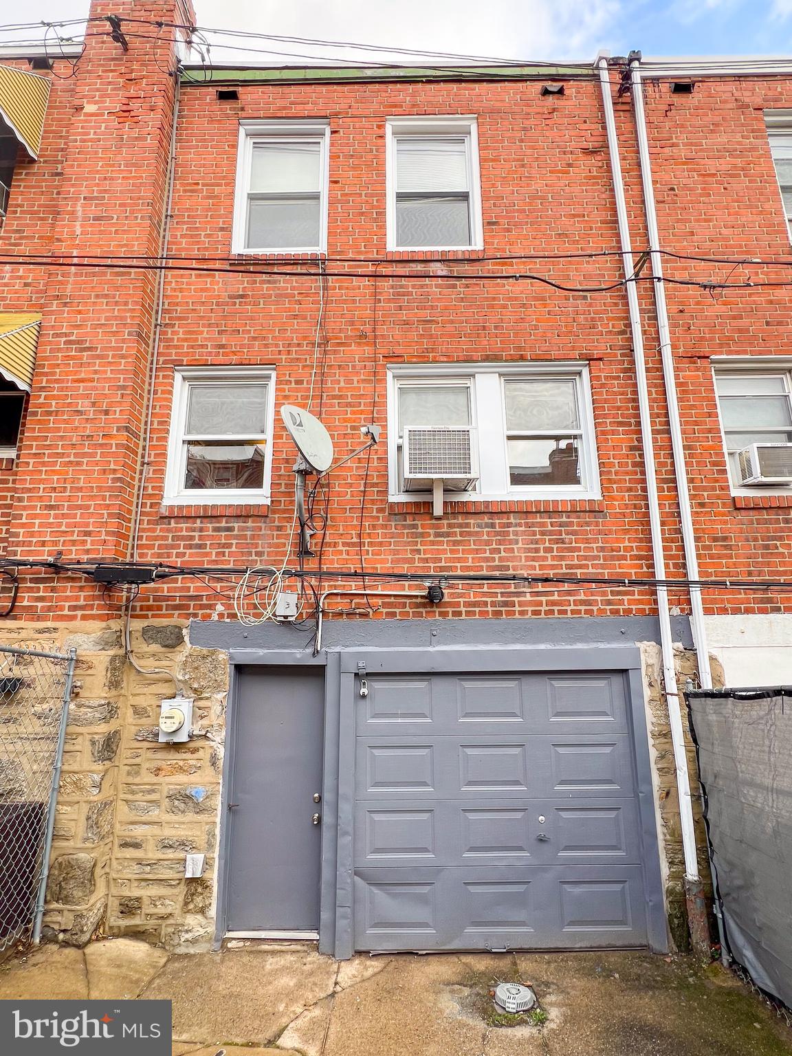 PHILADELPHIA - Residential