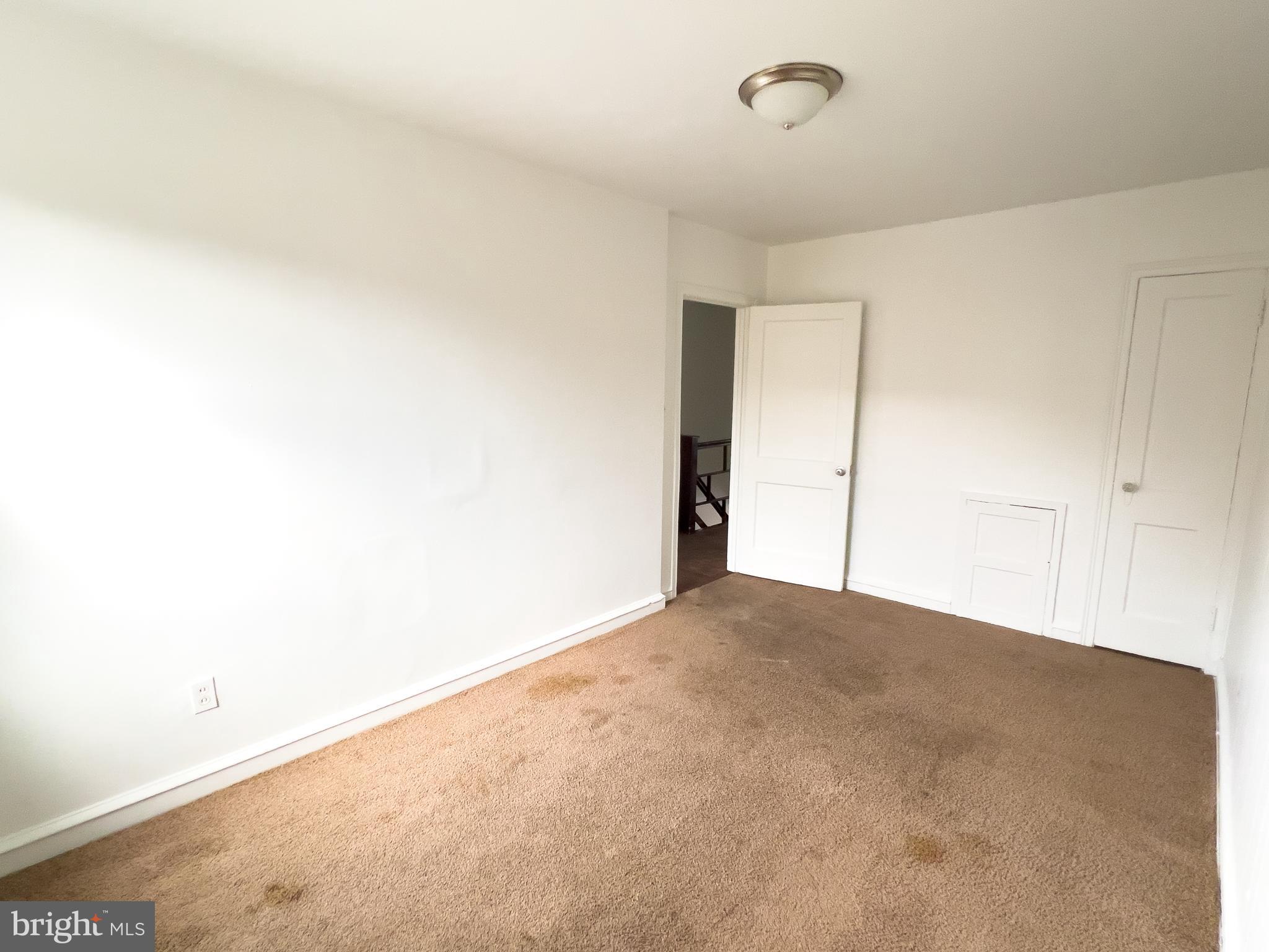 PHILADELPHIA - Residential