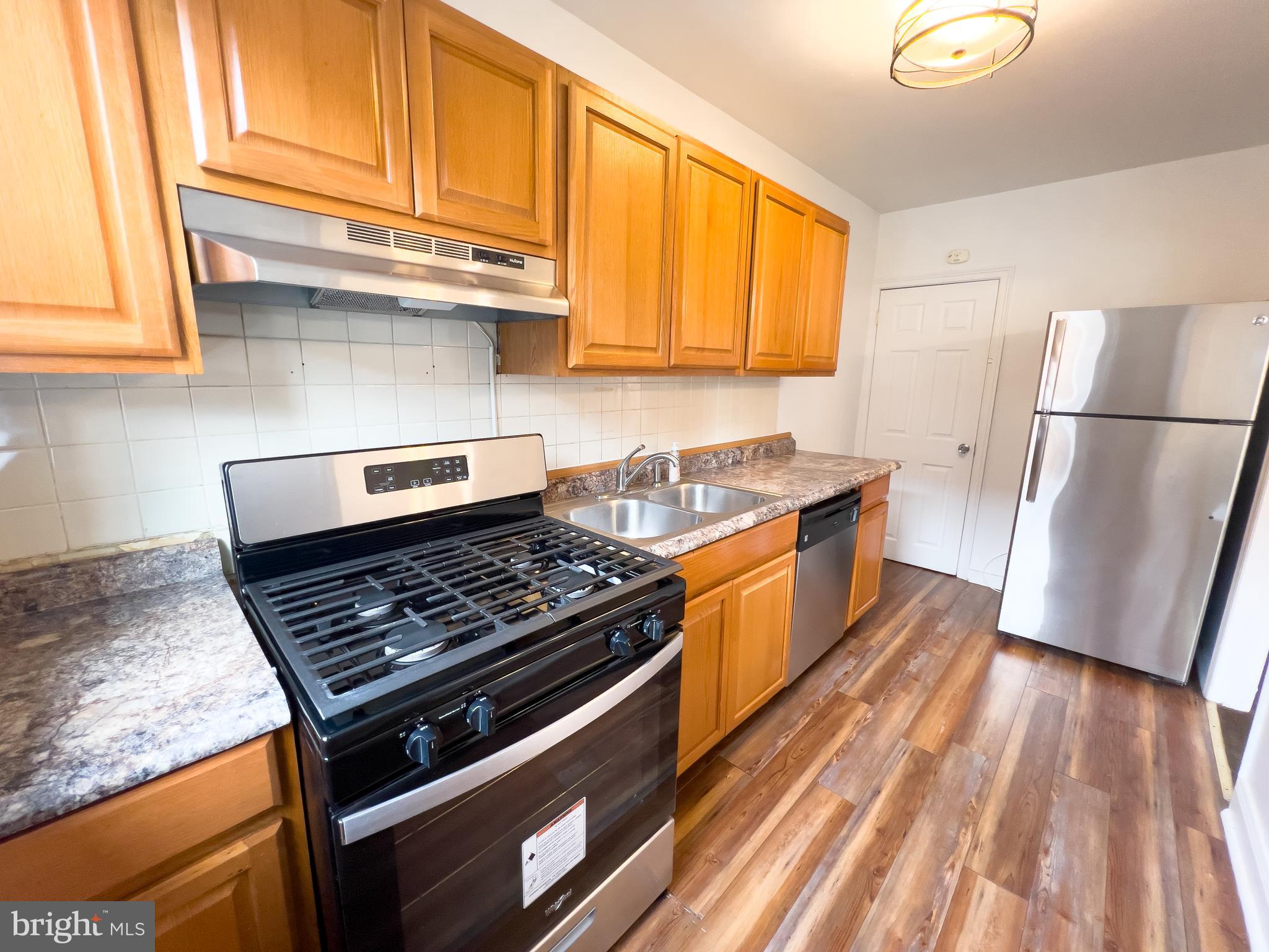 PHILADELPHIA - Residential