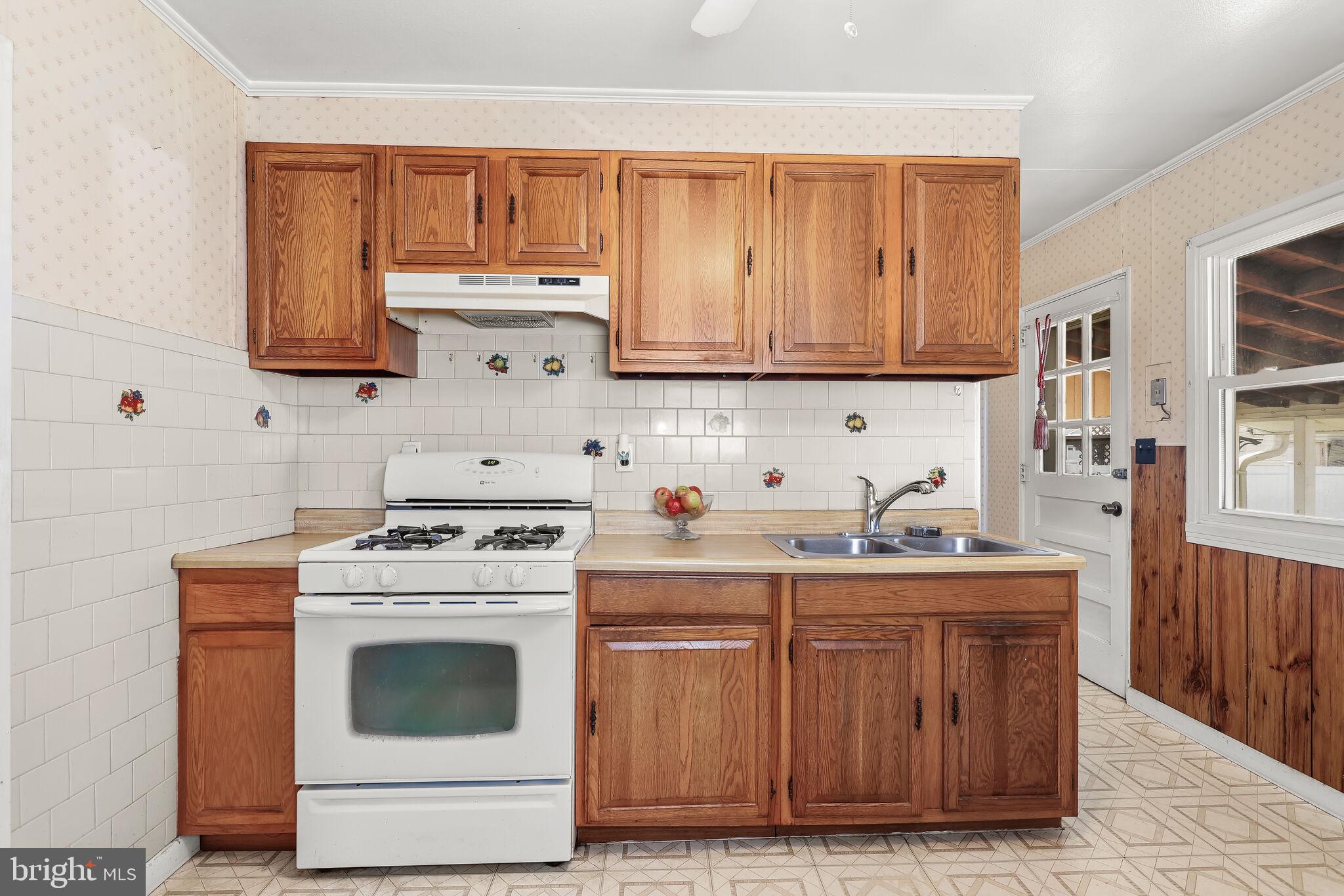 DOUGLAS ADDN - Residential