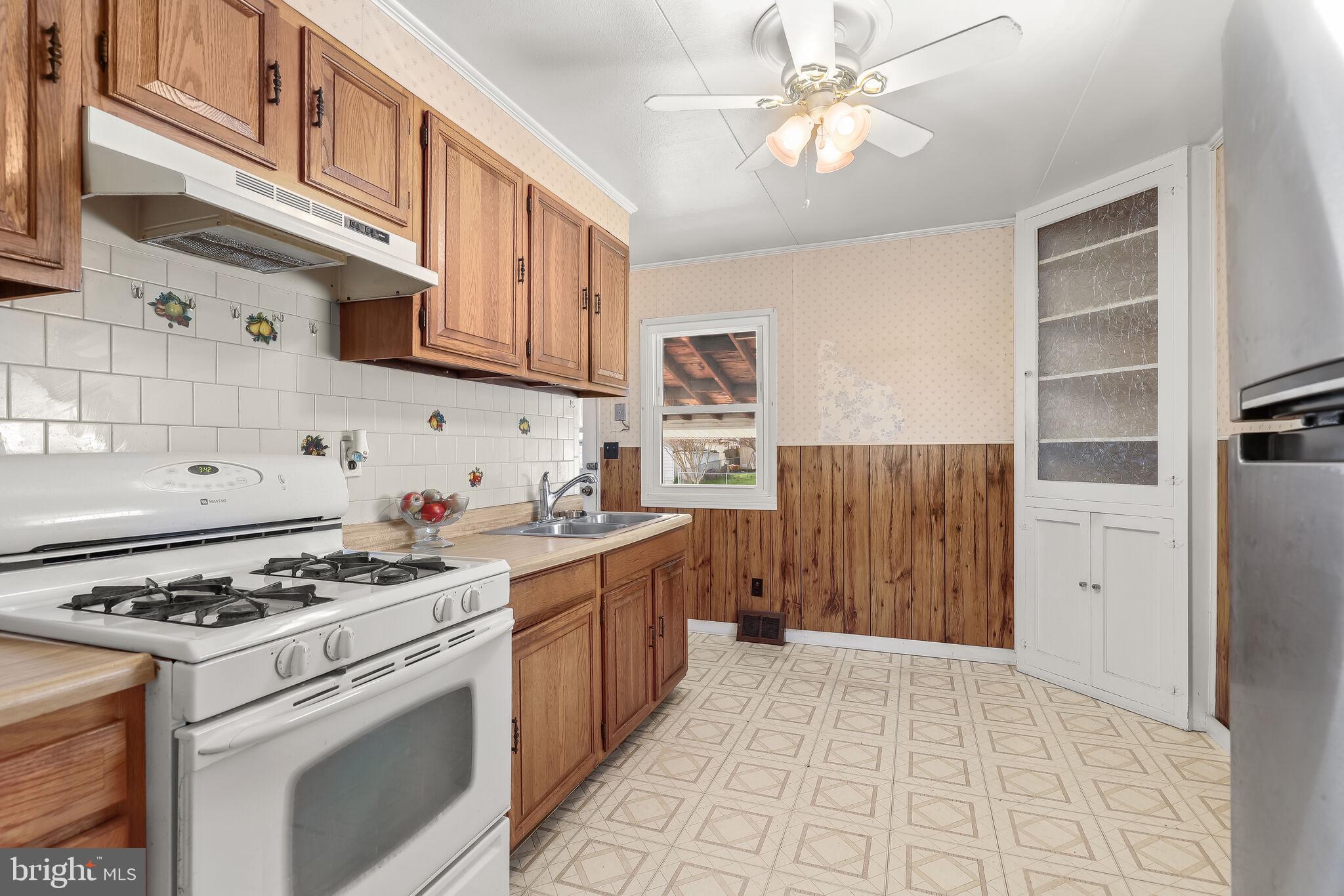 DOUGLAS ADDN - Residential