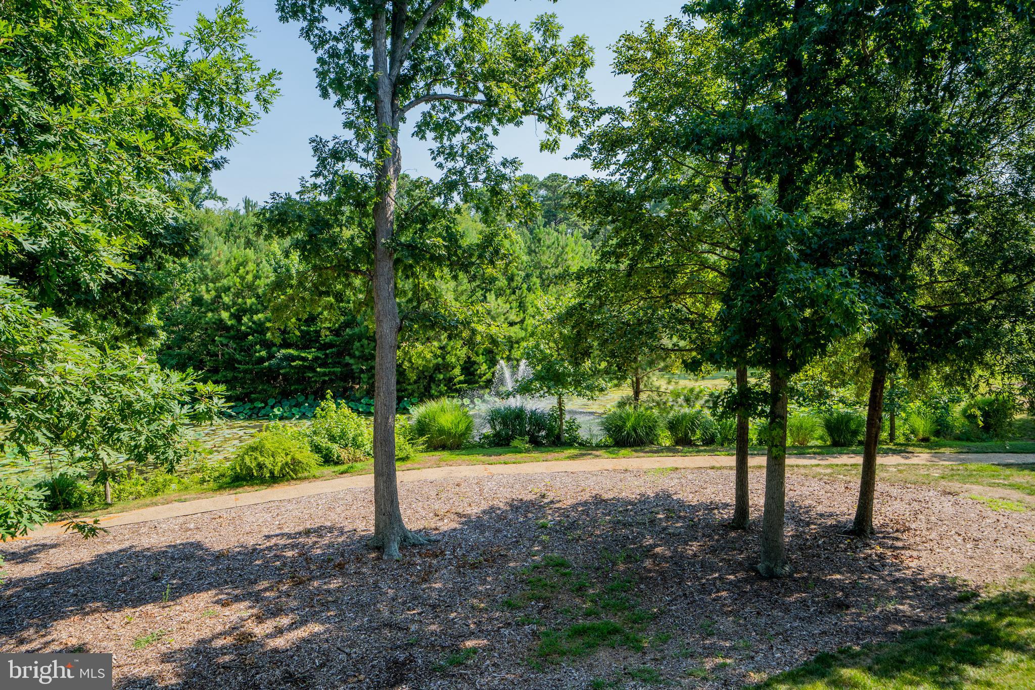 OYSTER BAY CONDOMINIUMS - Residential