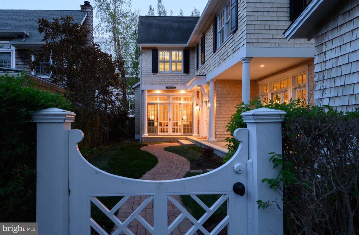 NORTH REHOBOTH - Residential