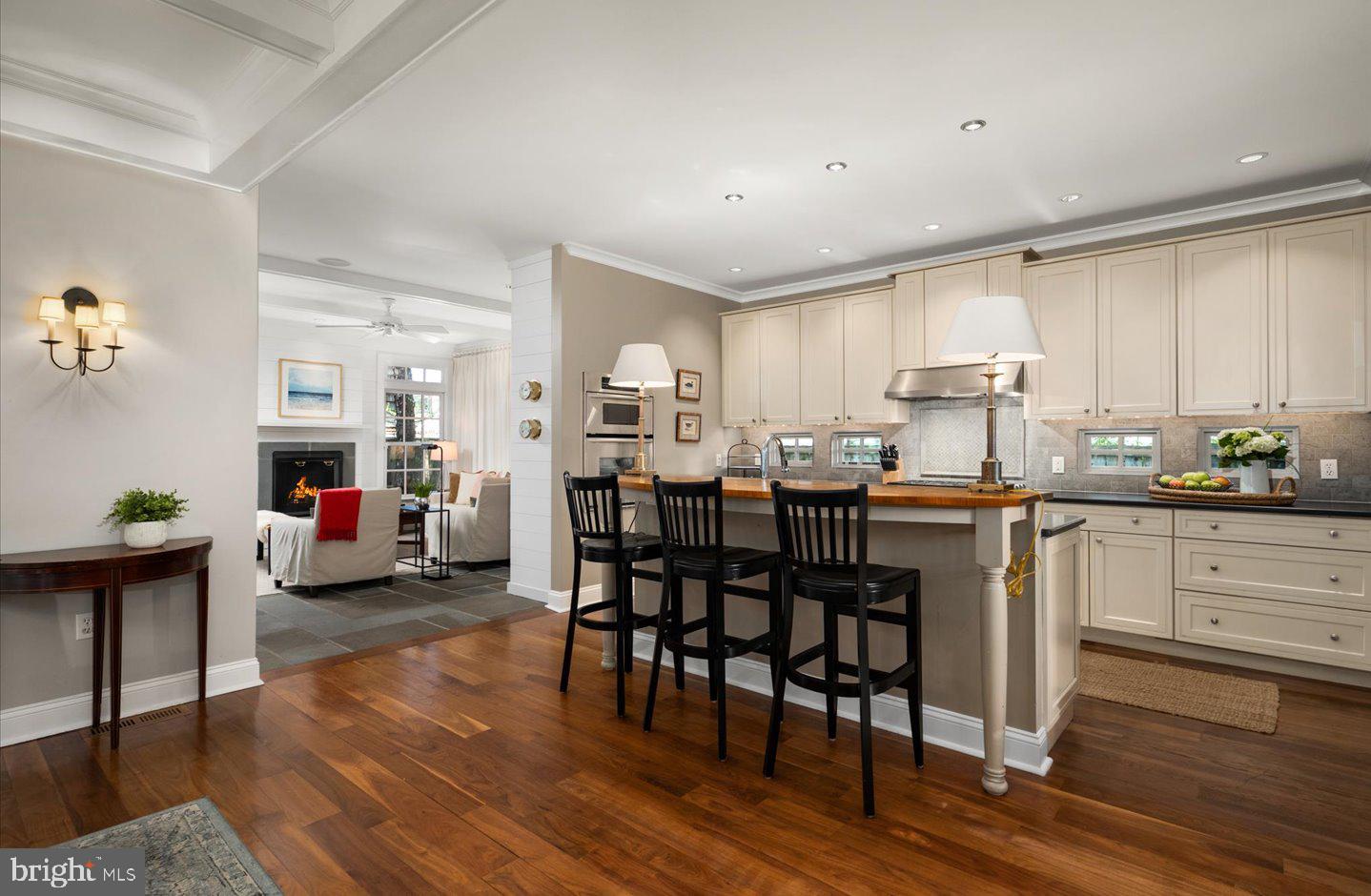 NORTH REHOBOTH - Residential