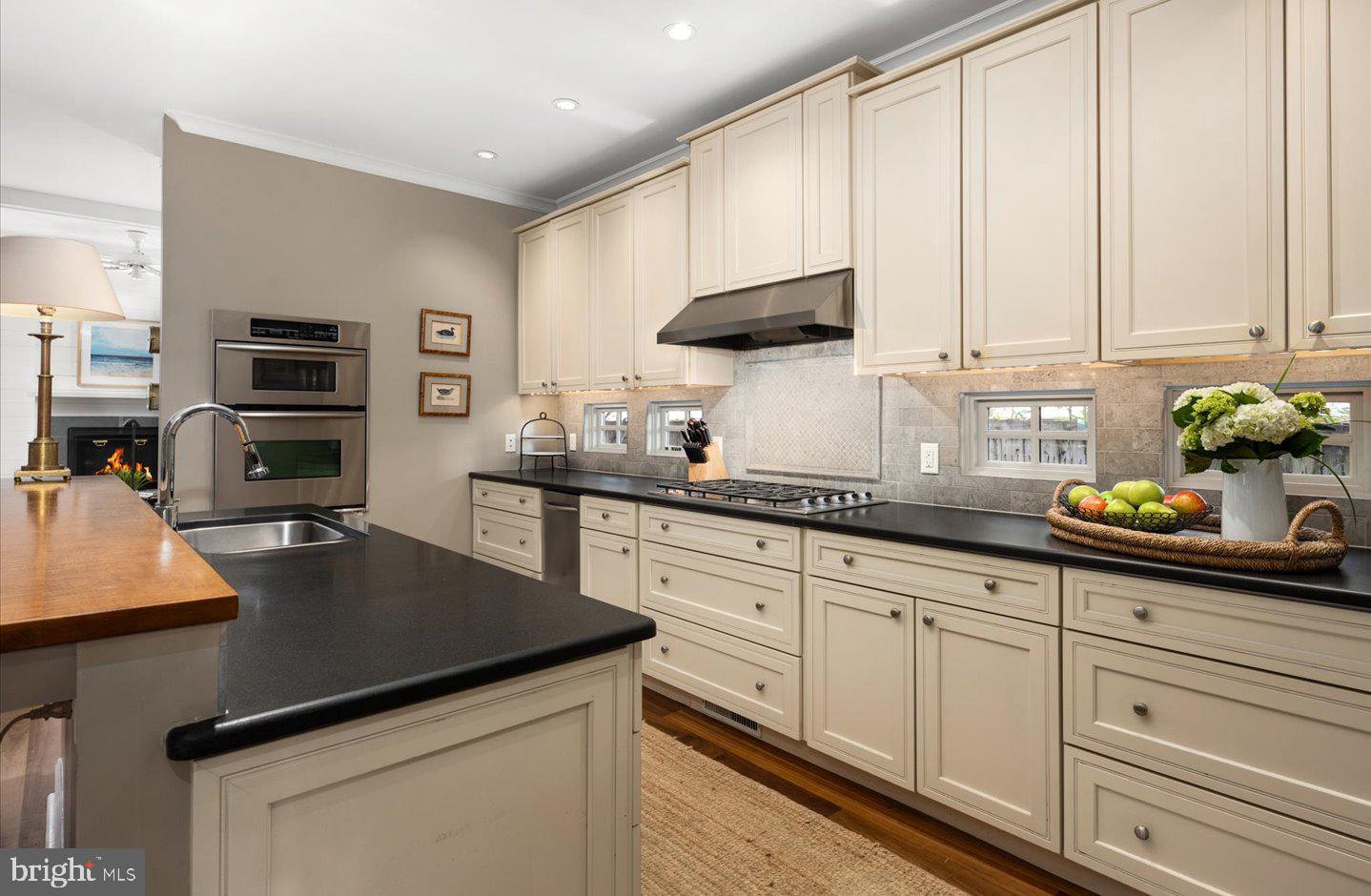 NORTH REHOBOTH - Residential