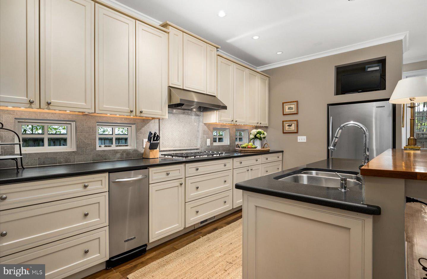 NORTH REHOBOTH - Residential