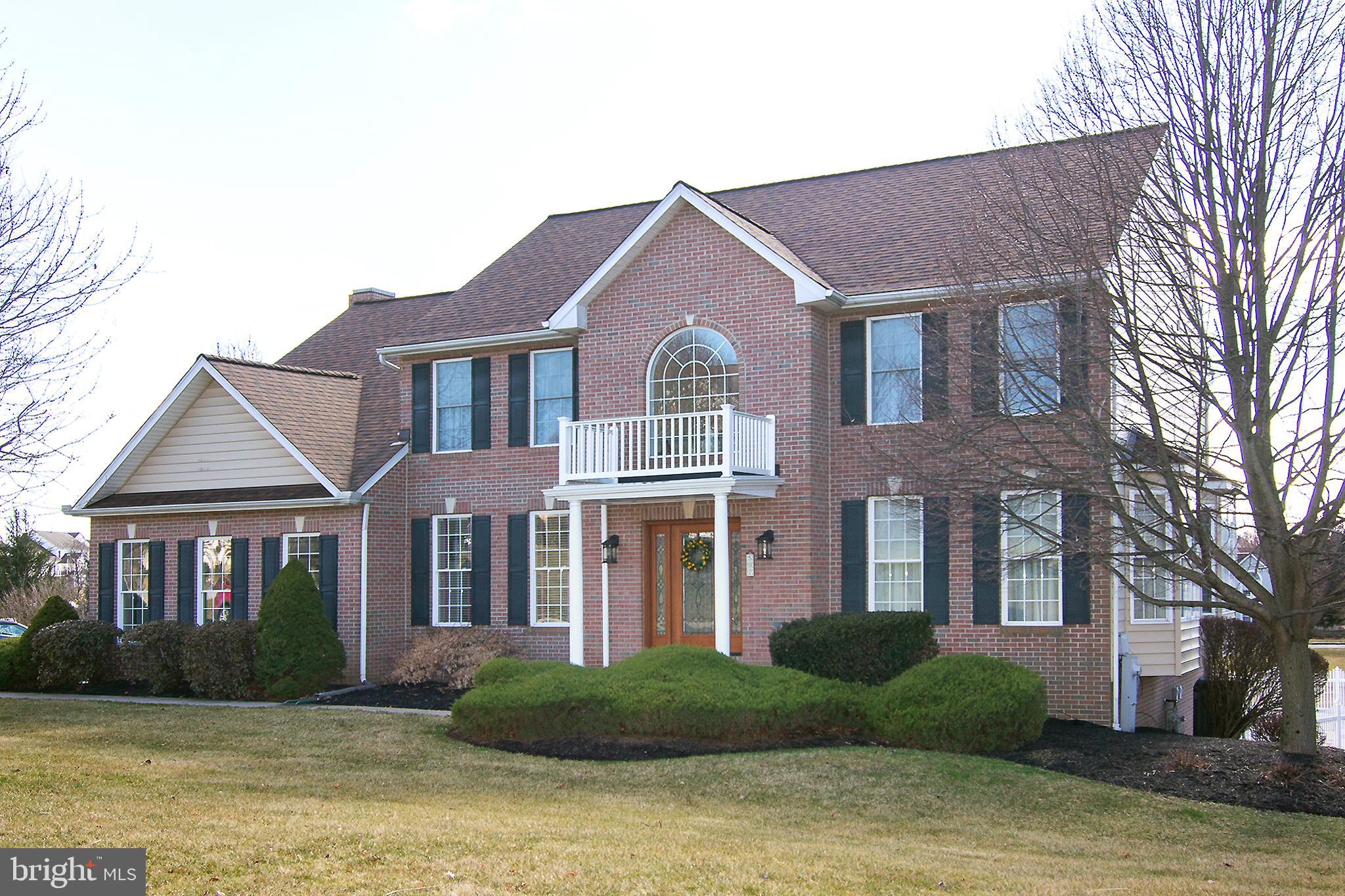 CLIVEDEN REACH - Residential