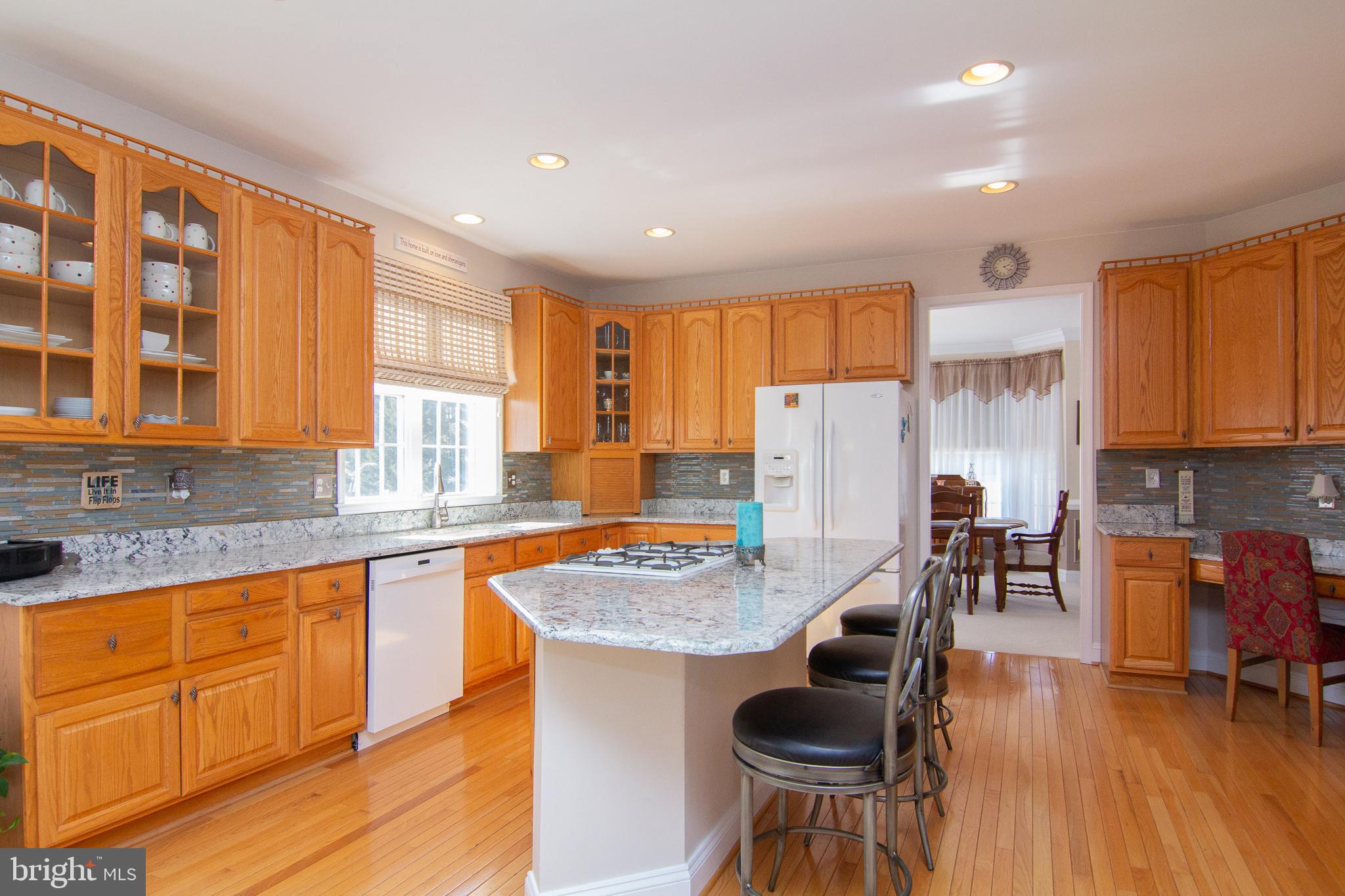 CLIVEDEN REACH - Residential