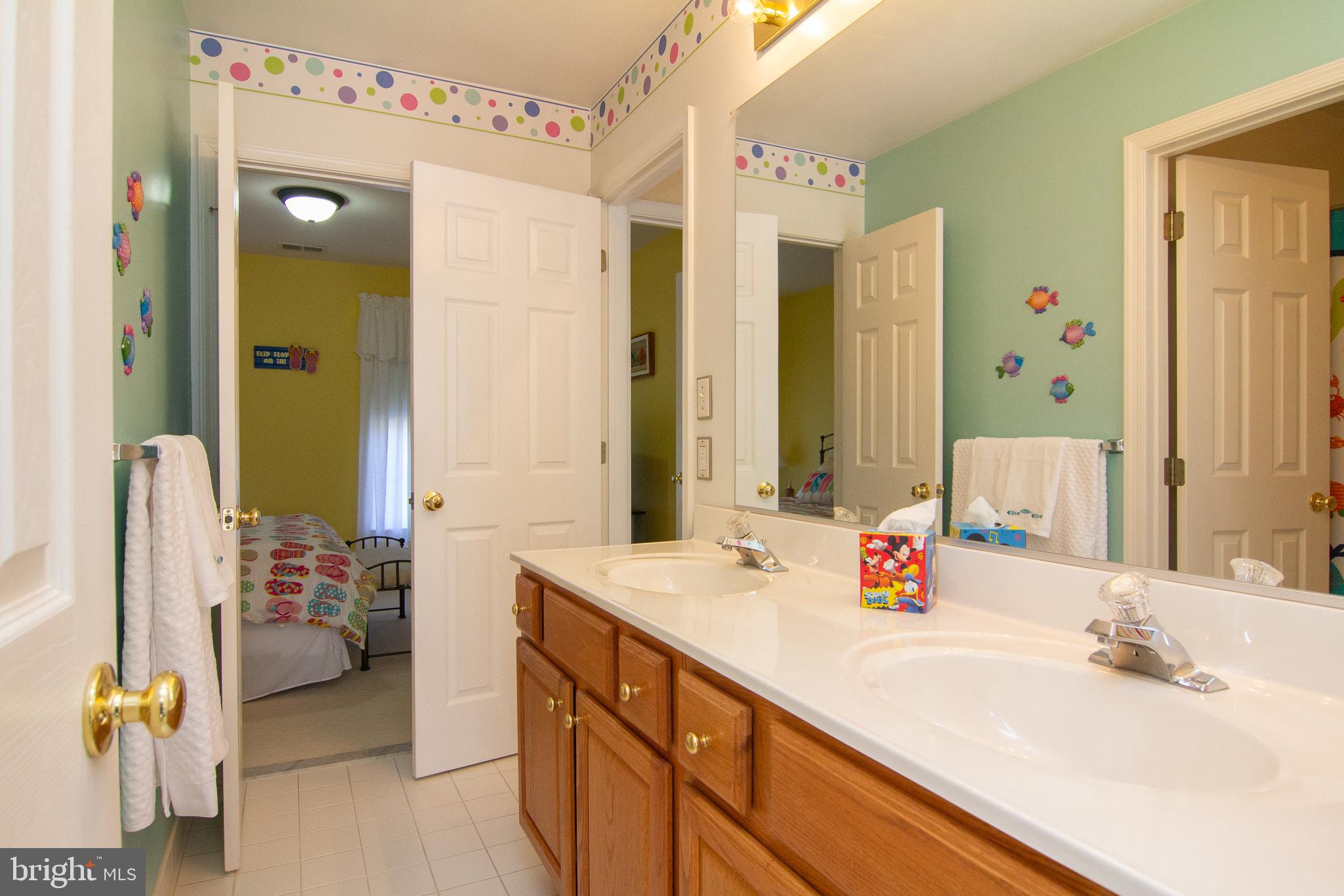 CLIVEDEN REACH - Residential