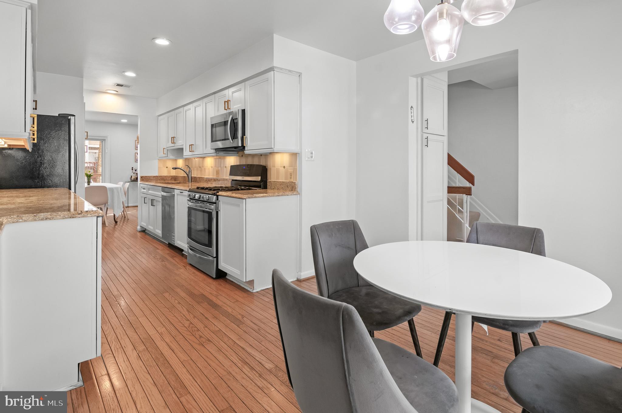 THE FALLS - Residential Lease