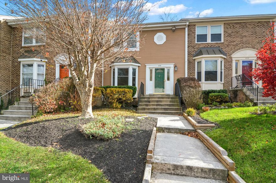 Beautiful 3/4 BR & 3.5 Bathroom townhome in The Falls for lease. Main floor features updated eat-in kitchen w/ SS appliances, hardwood floors throughout, open concept LR/DR, gorgeous powder room, and spacious deck off the Dining Room. Upper Level features a primary bedroom w/ en suite bathroom & walk-in-closet, 2 additional bedrooms, other full bathroom & ample closet space. Lower level features an additional bedroom/office, a remodeled full bathroom, storage space, & rec room/play room with full size windows and exterior entrance!