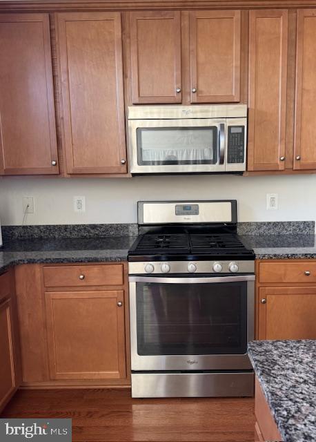 COLLEGIATE ACRES - Residential