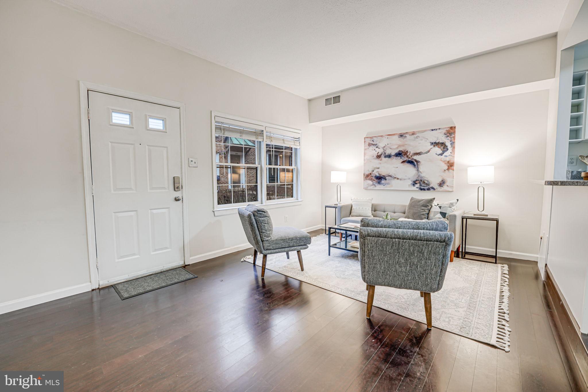 BEDFORD PARK - Residential