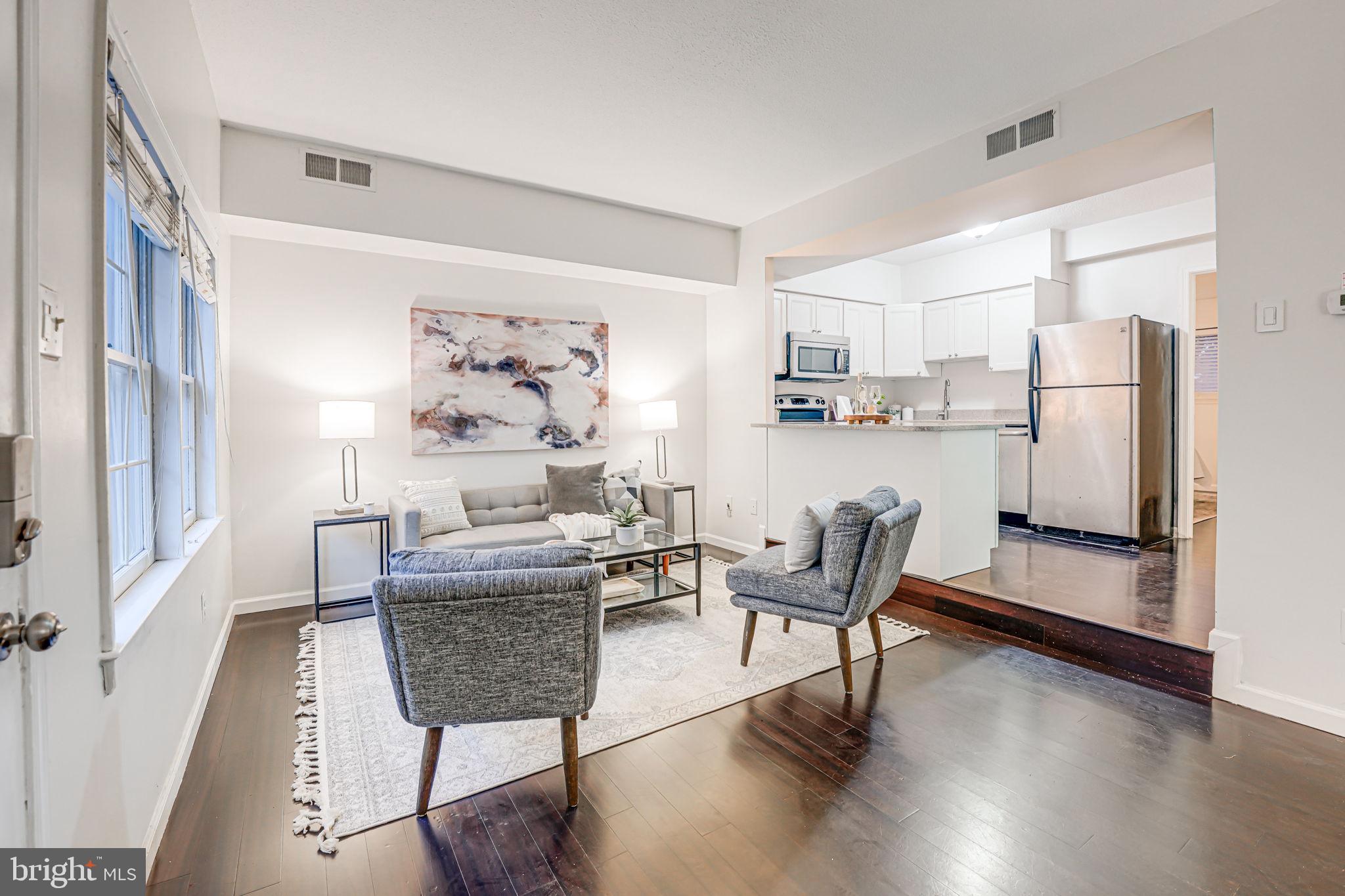 BEDFORD PARK - Residential