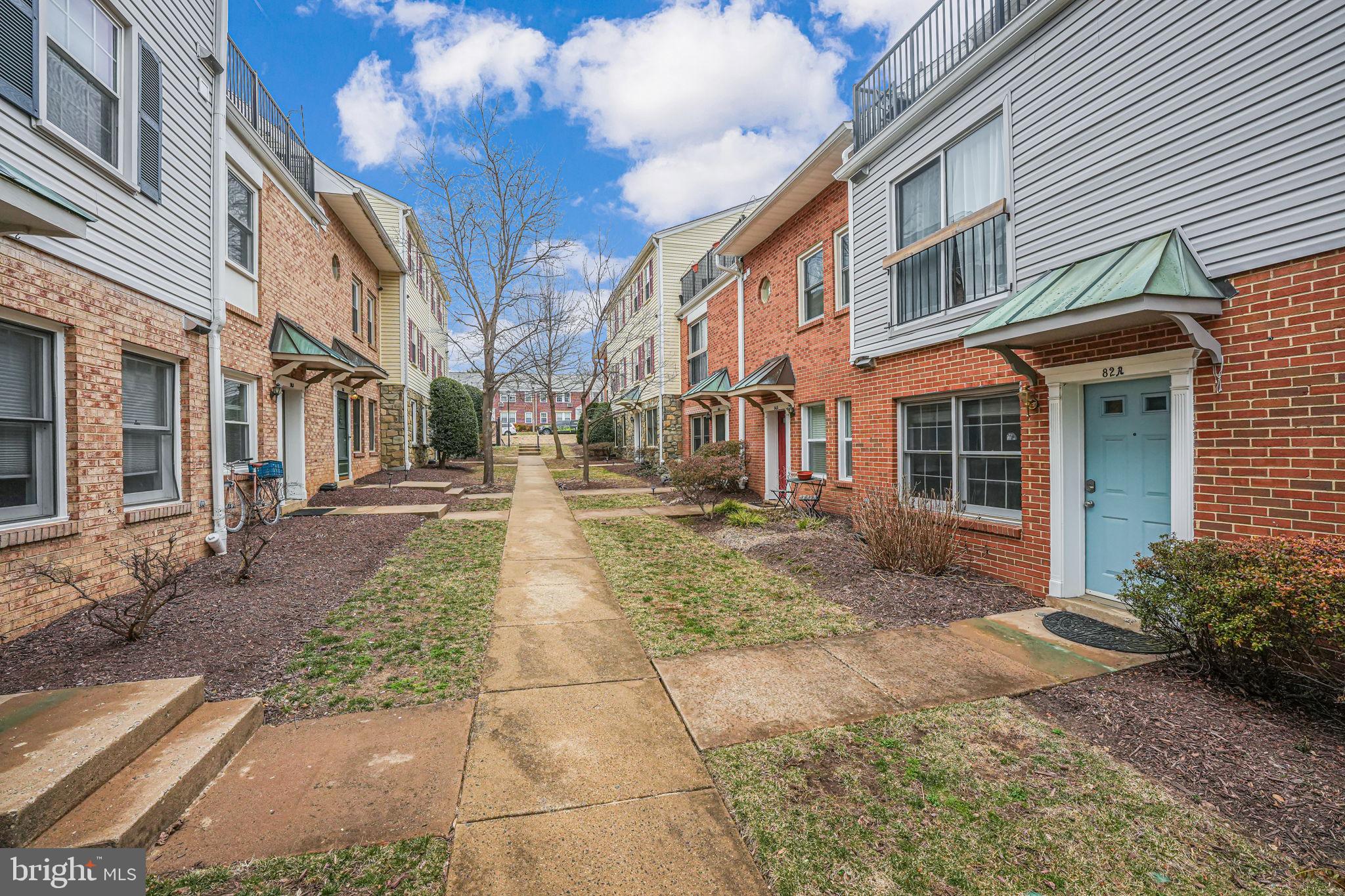 BEDFORD PARK - Residential
