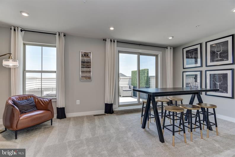 LAKE LINGANORE OAKDALE - Residential