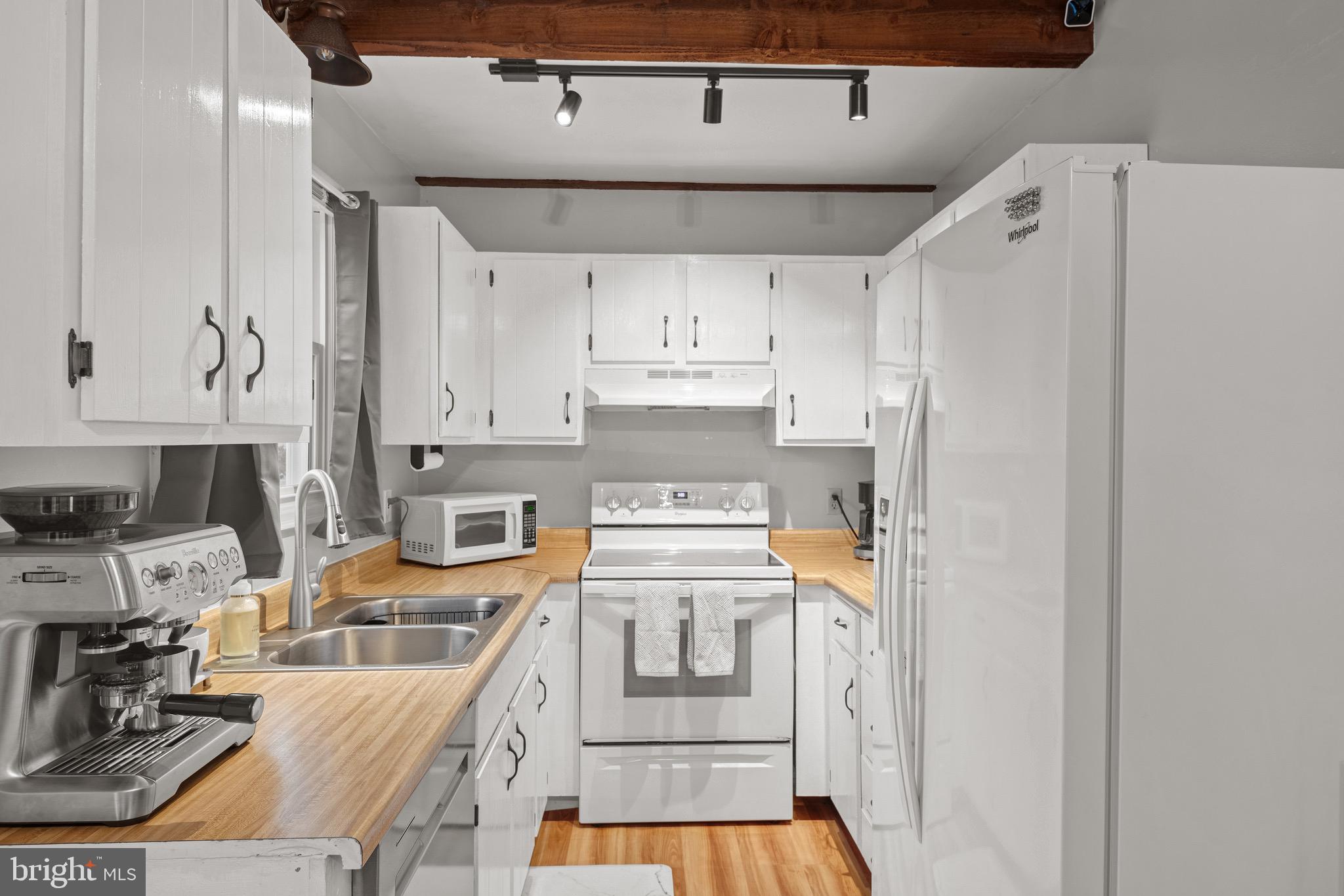 WEST HEMPFIELD TWP - Residential