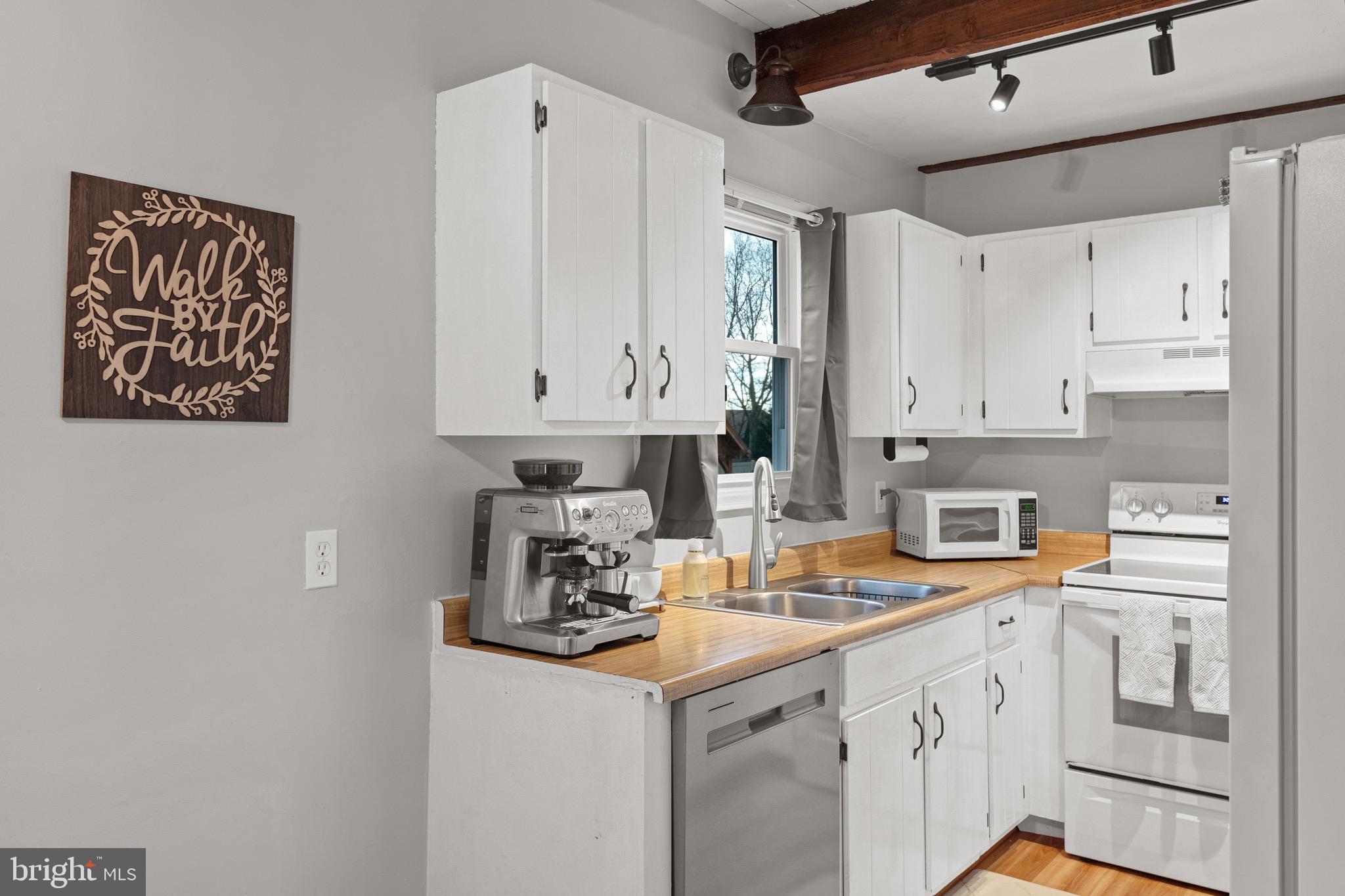 WEST HEMPFIELD TWP - Residential