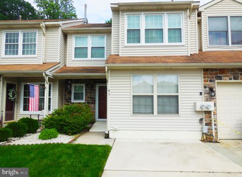 41 BARRY DRIVE MANTUA NJ 08051