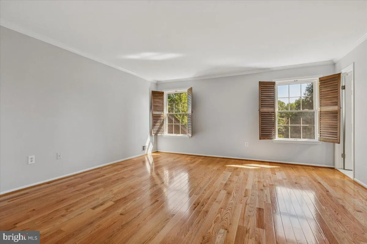 Lawrenceville, New Jersey 08648, United States, 3 Bedrooms Bedrooms, ,3 BathroomsBathrooms,Residential,Active,179555