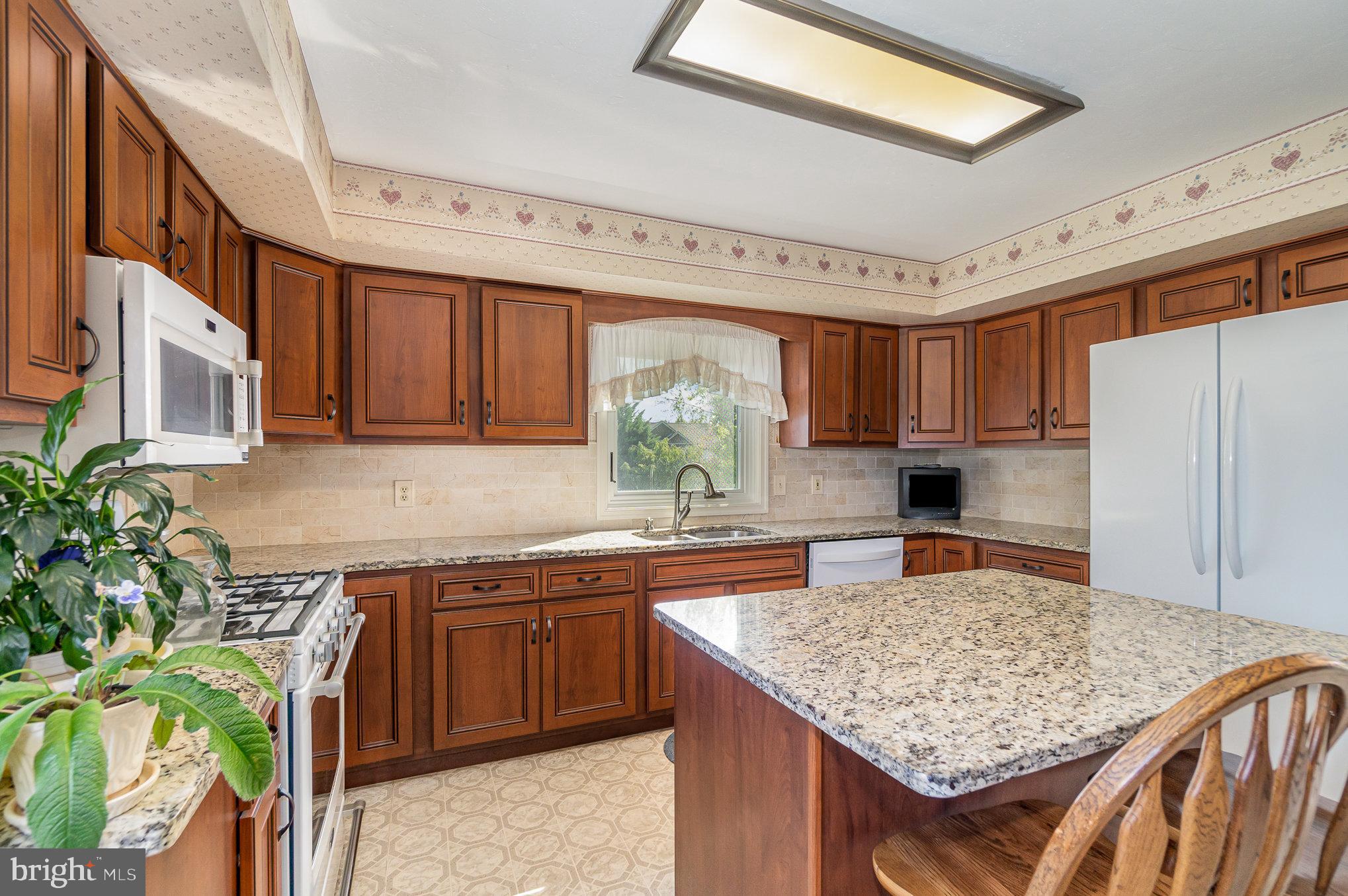 BRIAR BEND - Residential