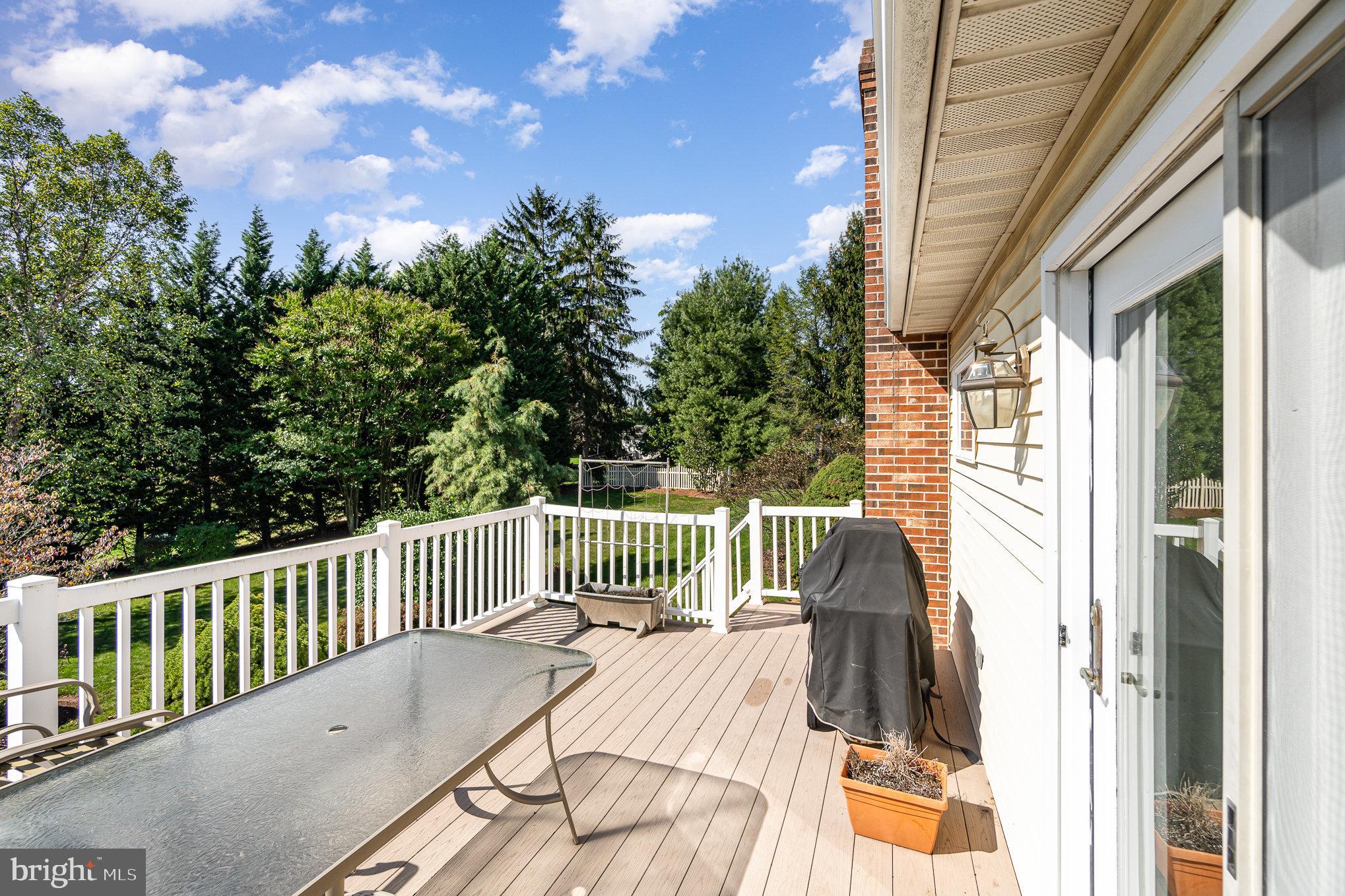 BRIAR BEND - Residential