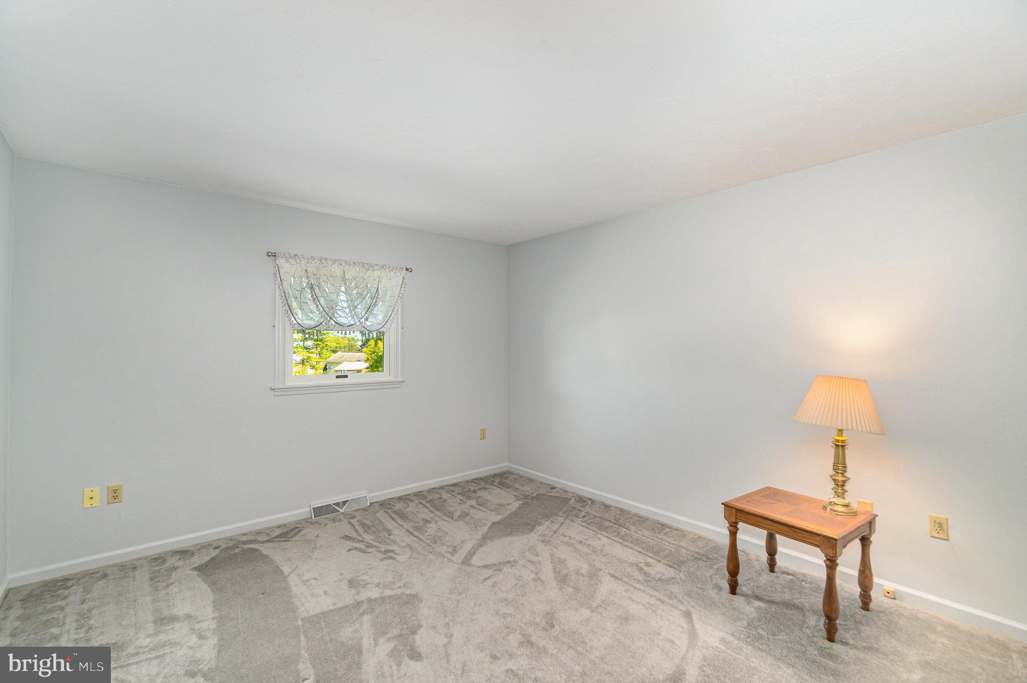 BRIAR BEND - Residential