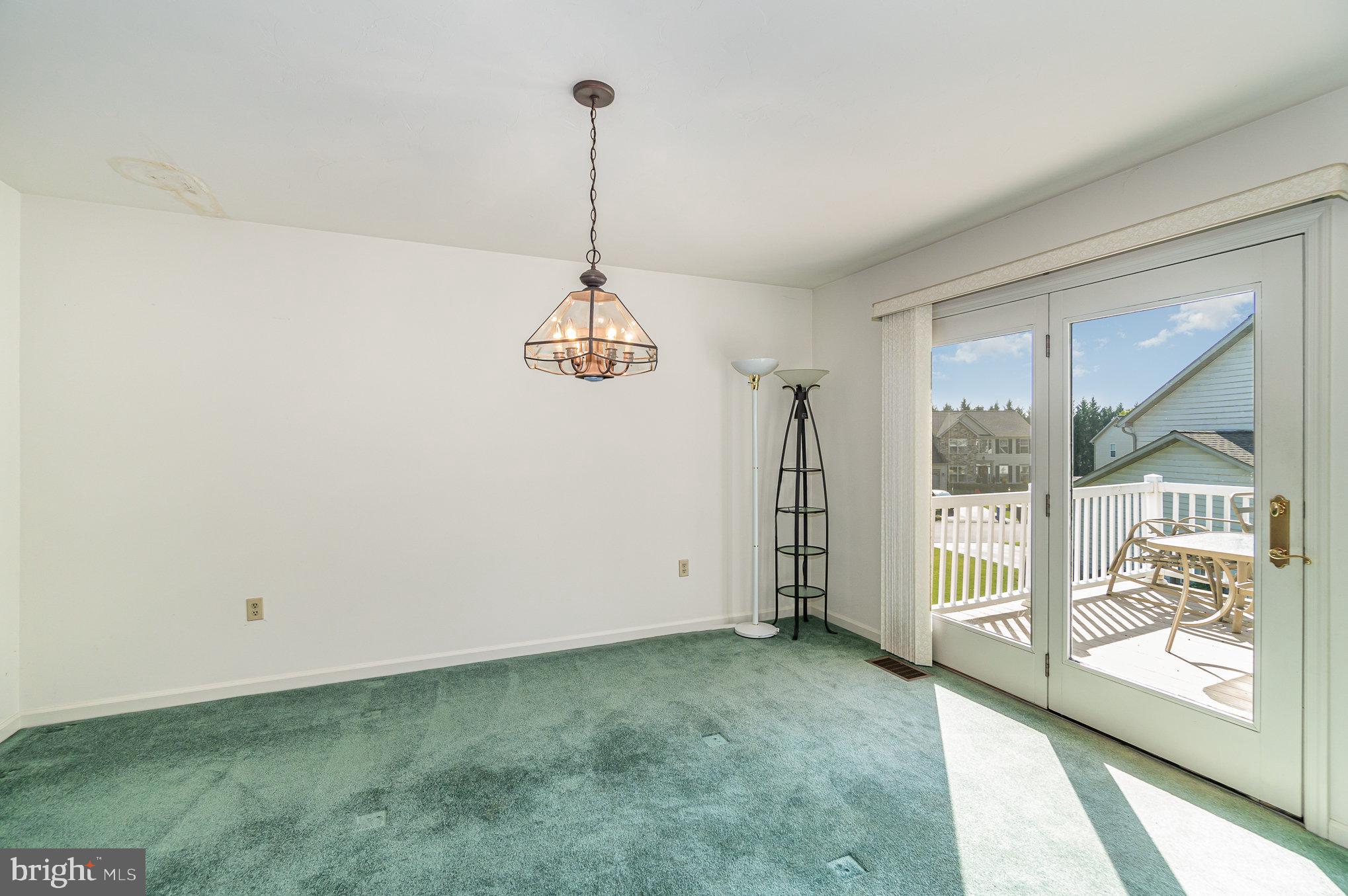 BRIAR BEND - Residential