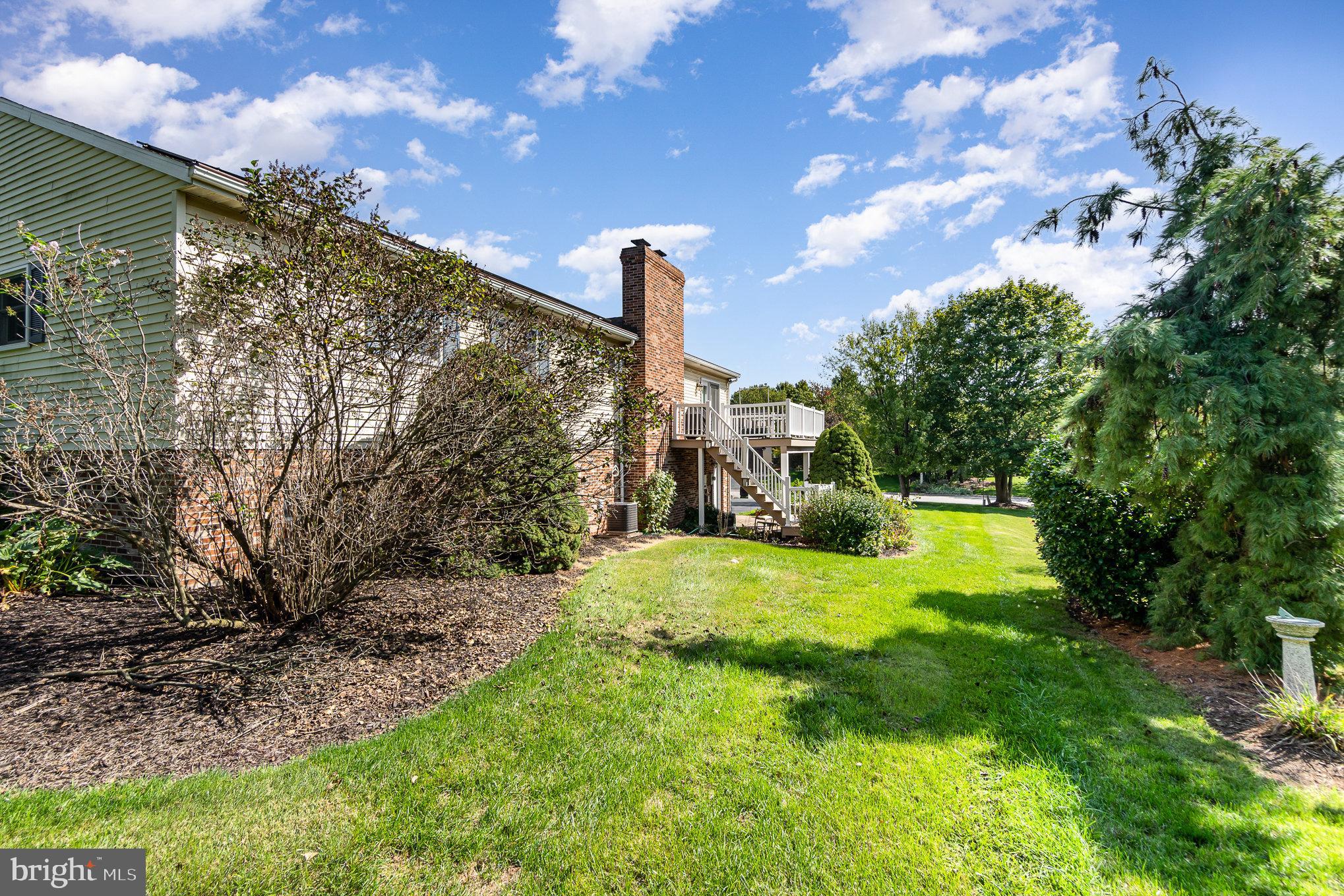 BRIAR BEND - Residential