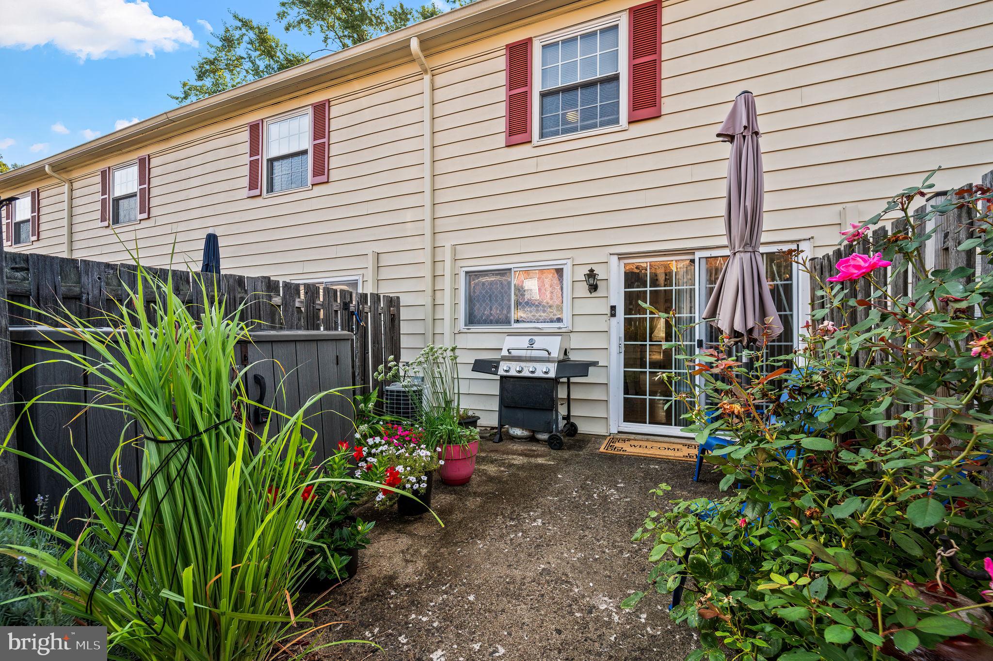 CHATHAM VIL OF TOW - Residential