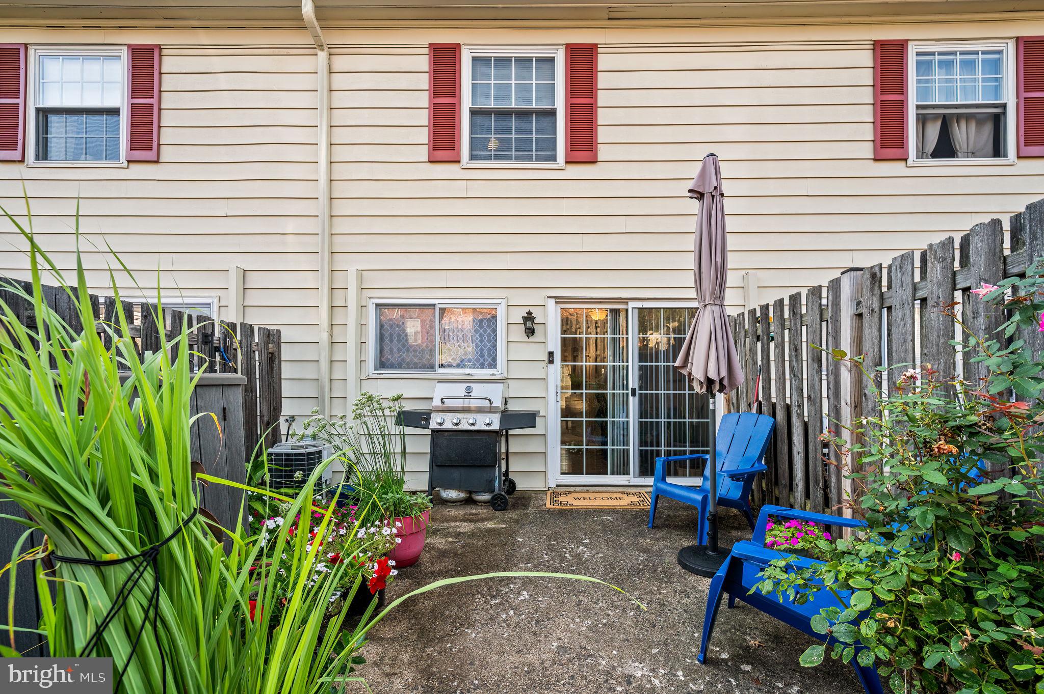 CHATHAM VIL OF TOW - Residential