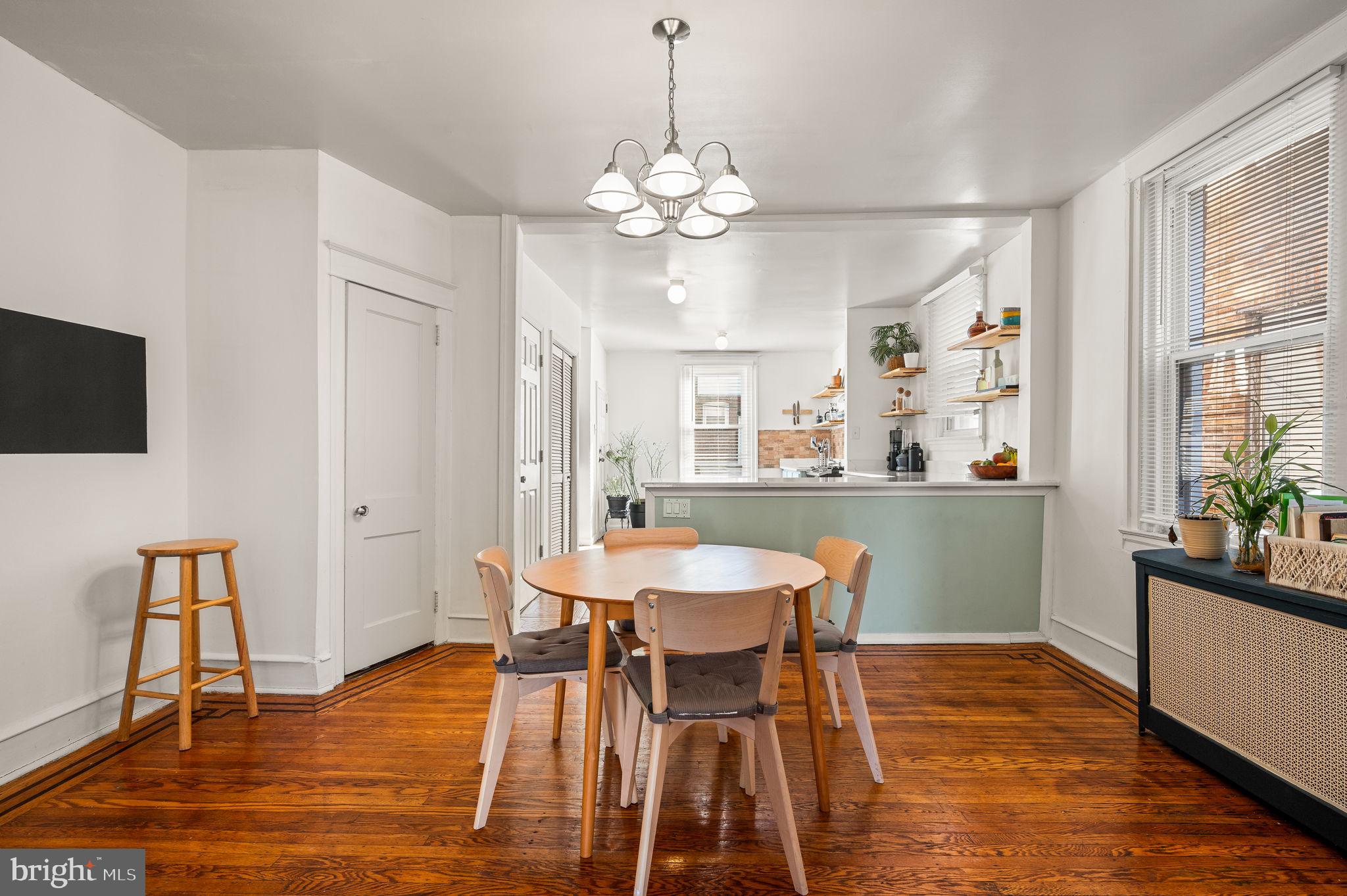 LAWNCREST - Residential