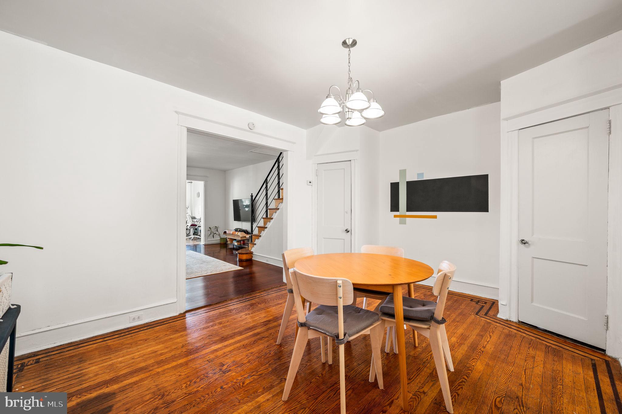 LAWNCREST - Residential