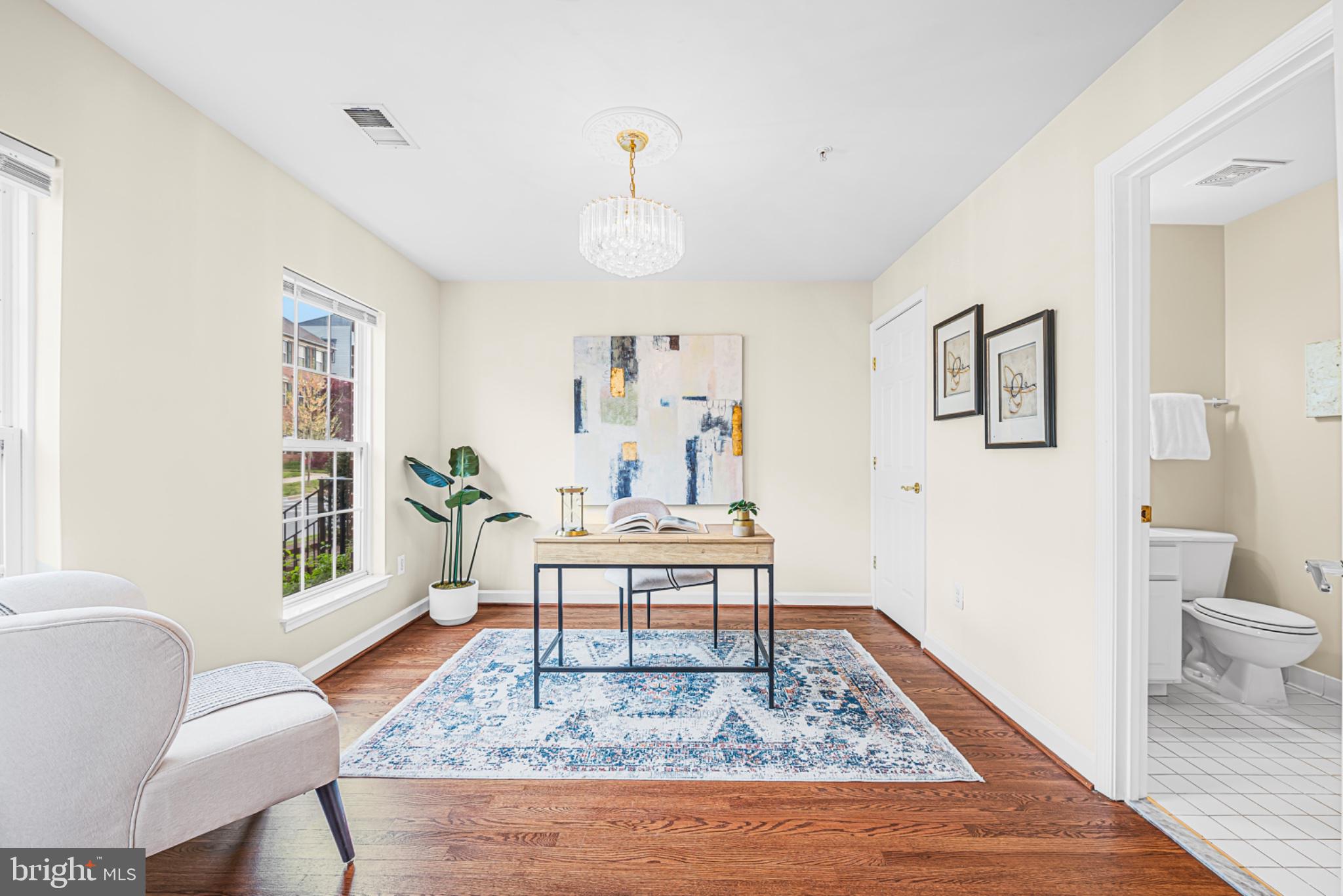 631 GATESTONE STREET