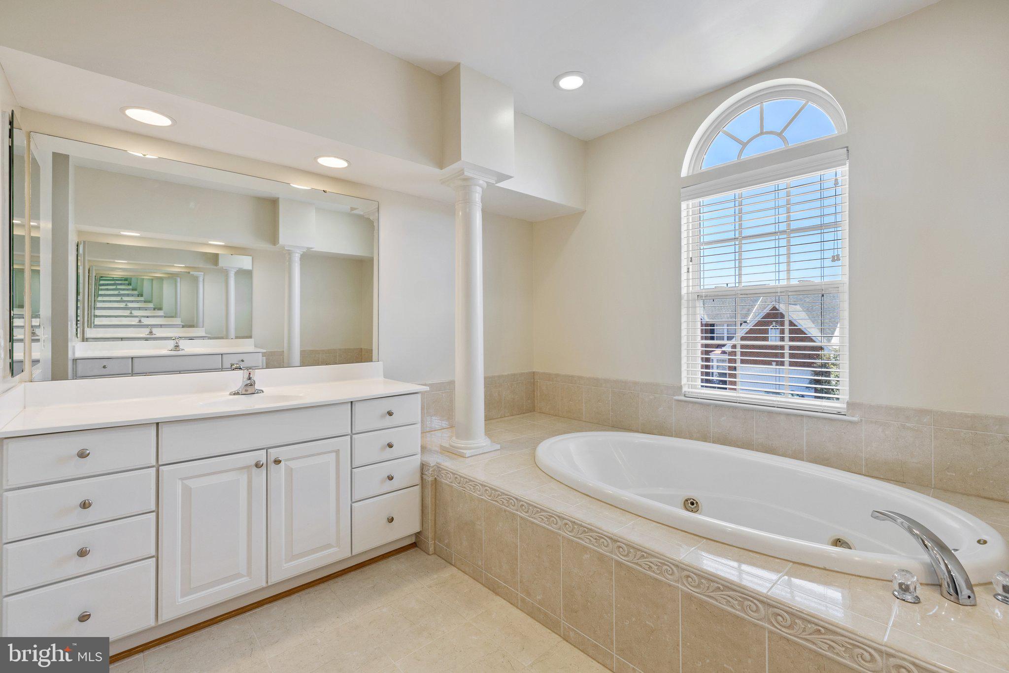 THE RESERVE AT MOORHEAD - Residential