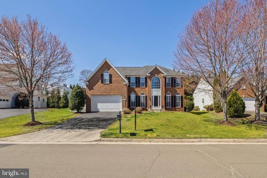 Beautiful and impeccably maintained home in sought-after neighborhood!  With nearly 4,000 Sq Ft, this home has something for everyone.  A gleaming gourmet kitchen with spacious walk-in pantry opens to the breakfast nook and family room, perfect for hosting friends and family!  Spill out onto the deck overlooking a fully fenced back yard with a beautiful border of trees at the back of the lot for privacy.  The main level has a study with built-in cabinetry and a sunroom/flex room offering numerous possibilities for home office or bedroom.  An impressive owners' suite complete with 2 walk-in closets, sitting area and luxurious bathroom will delight any buyer.  A beautiful ensuite and two over-sized bedrooms with Jack-n-Jill bathroom provide plenty of space for kids and overnight guests.  The lower level has a walkout, natural light and rough-in plumbing for future expansion and possibilities.  Walk into Old Town Warrenton and enjoy the shops, restaurants and all it has to offer!  Recent upgrades include new HVAC  & furnace (2022 & 2023), sump pump (2023), active radon system (2021), gas water heater (2019).  OPEN HOUSE APRIL 13, NOON TO 3:00.