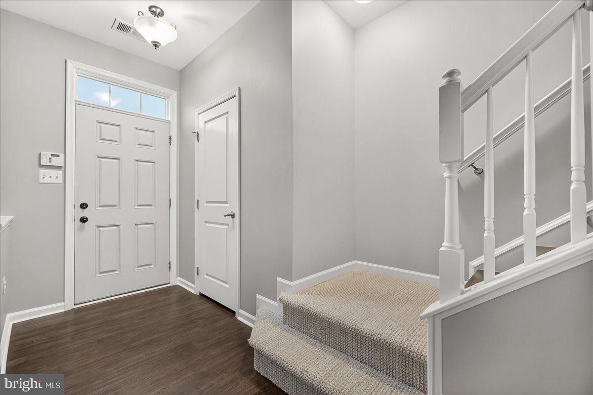 BROOKFIELD - Residential