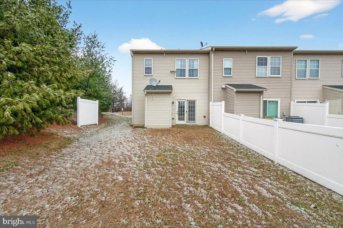 BROOKFIELD - Residential