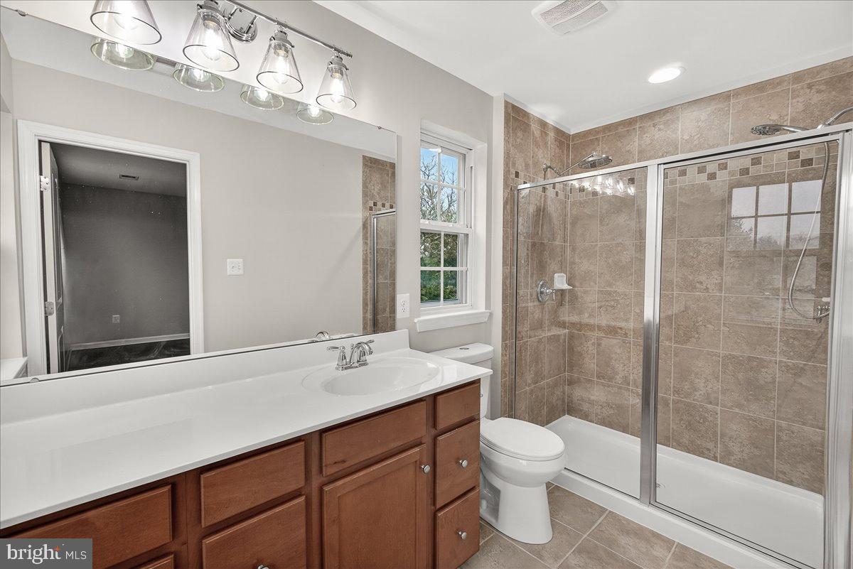 BROOKFIELD - Residential