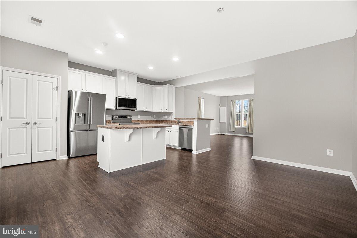 BROOKFIELD - Residential