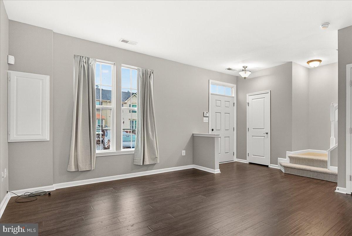 BROOKFIELD - Residential