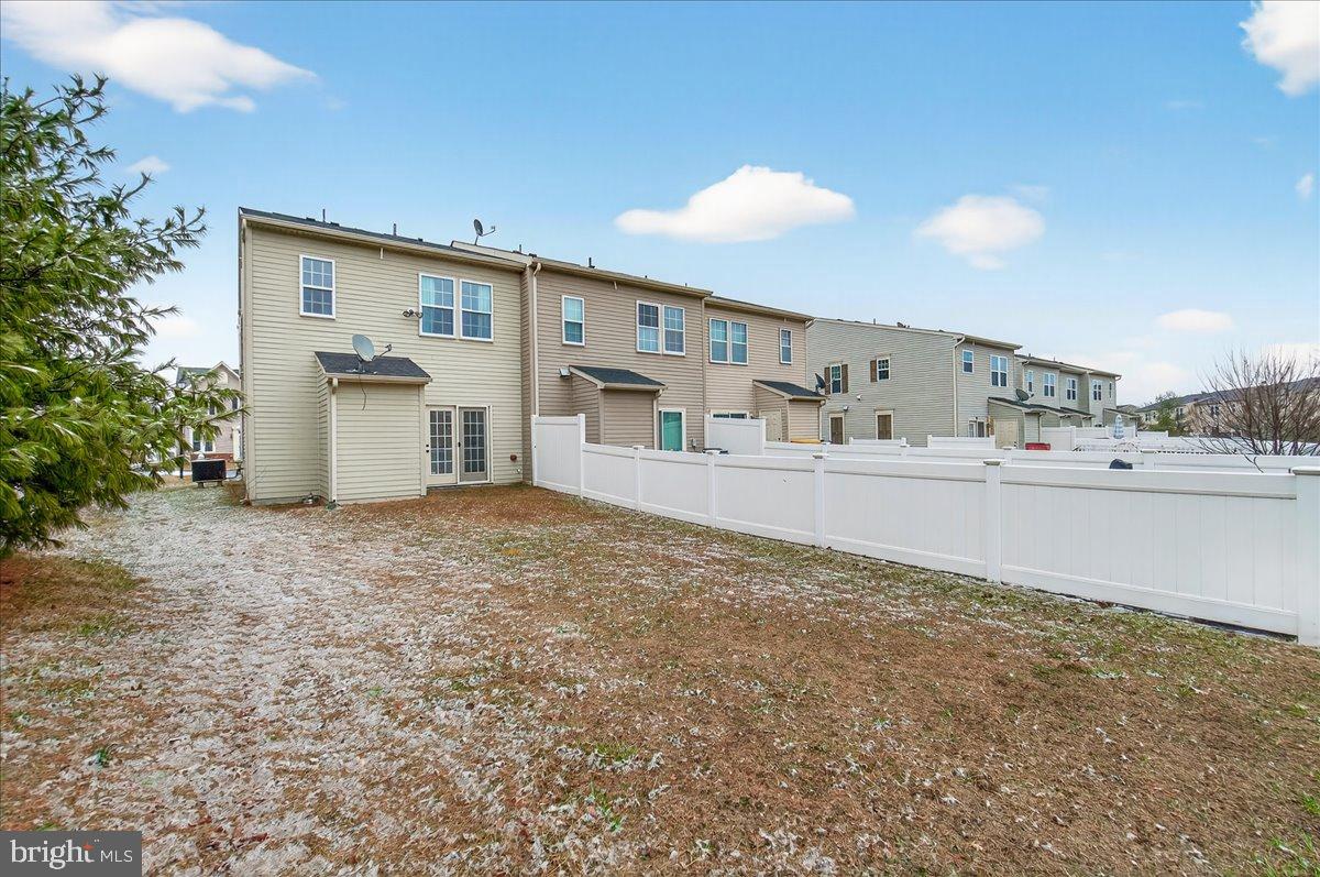 BROOKFIELD - Residential