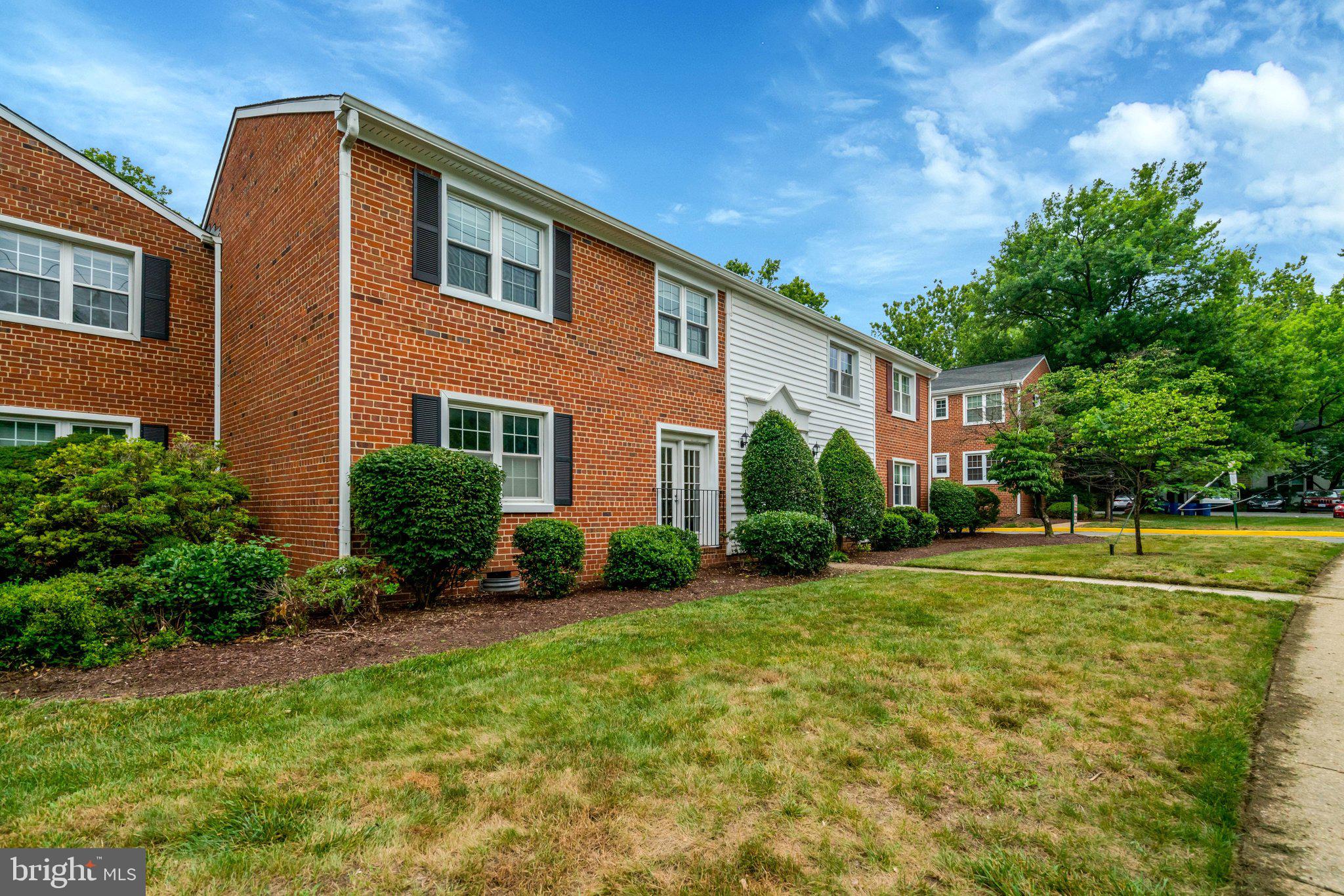 2637 S WALTER REED DRIVE A