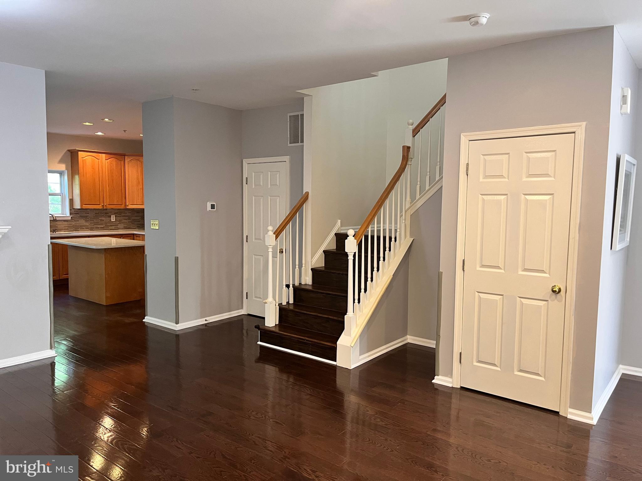 DEER CREEK - Residential Lease