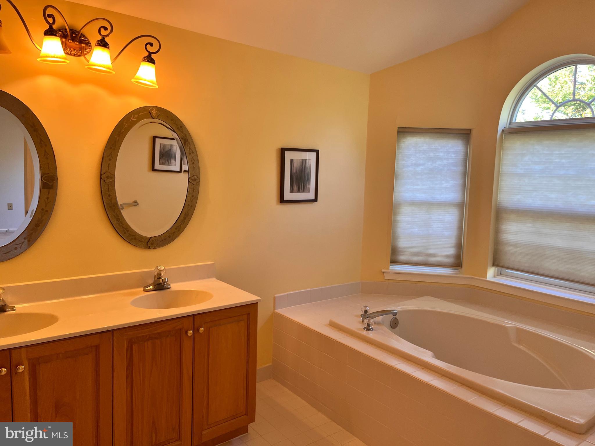 DEER CREEK - Residential Lease