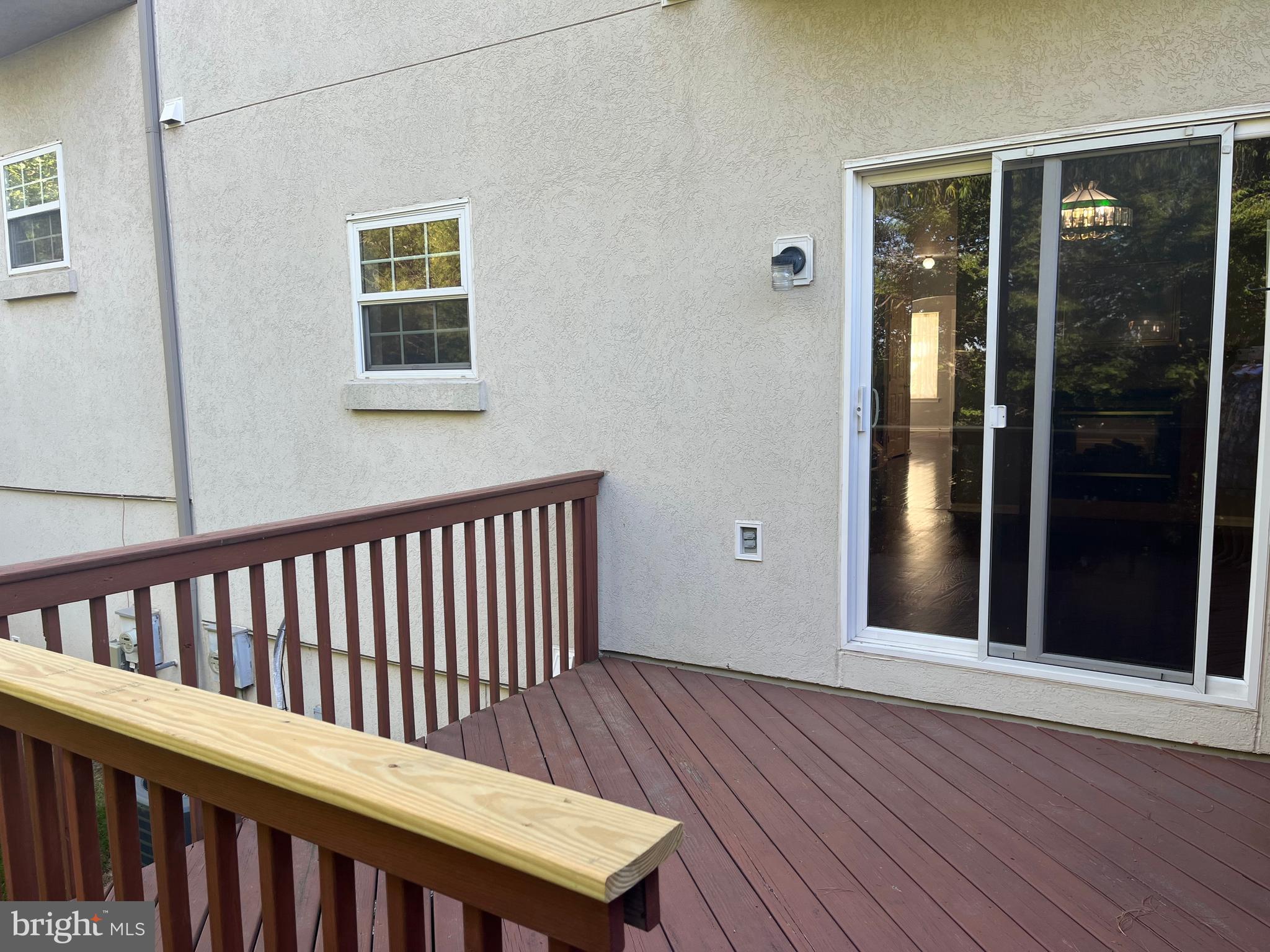 DEER CREEK - Residential Lease