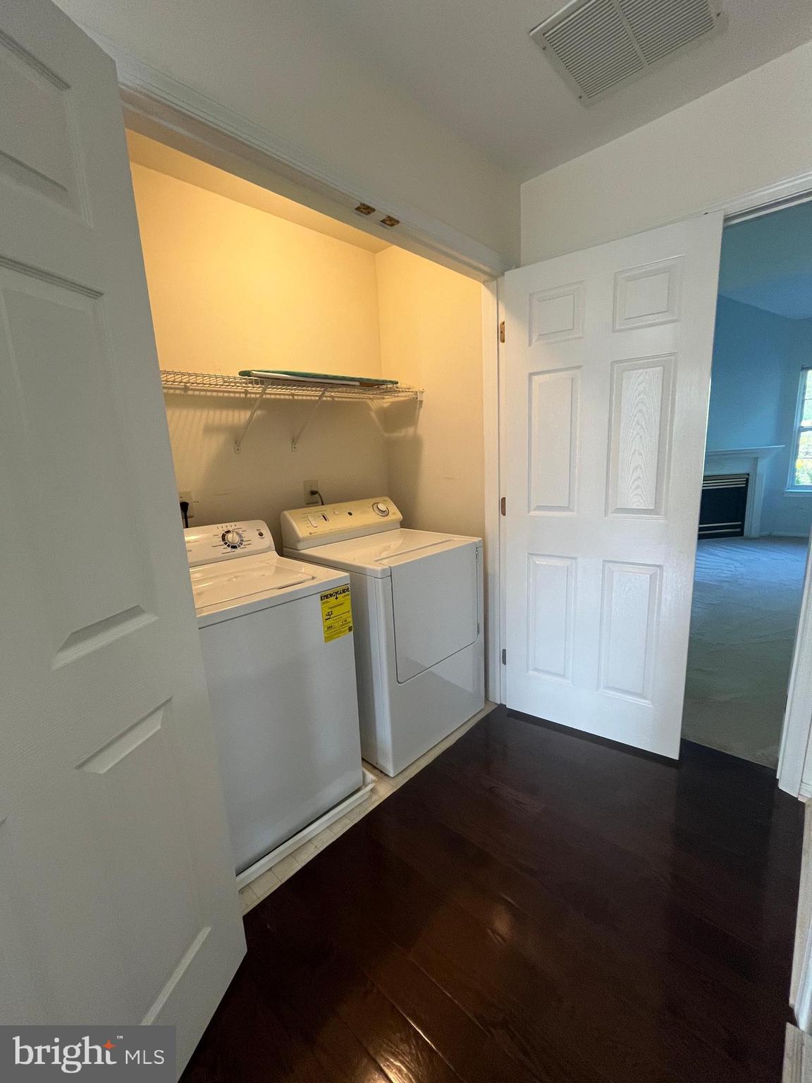 DEER CREEK - Residential Lease